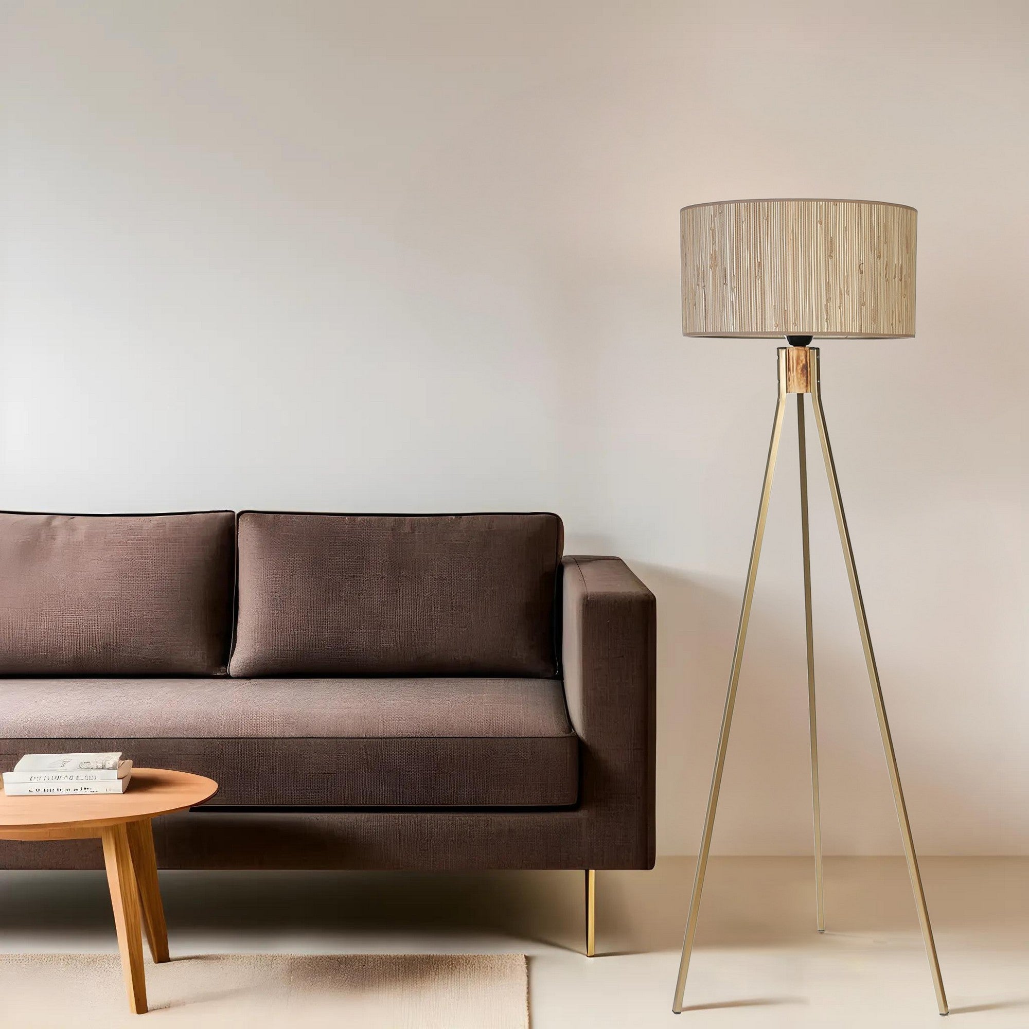Candeeiro de Pé - 155 cm - Carvalho e Ouro - Bambu e Metal