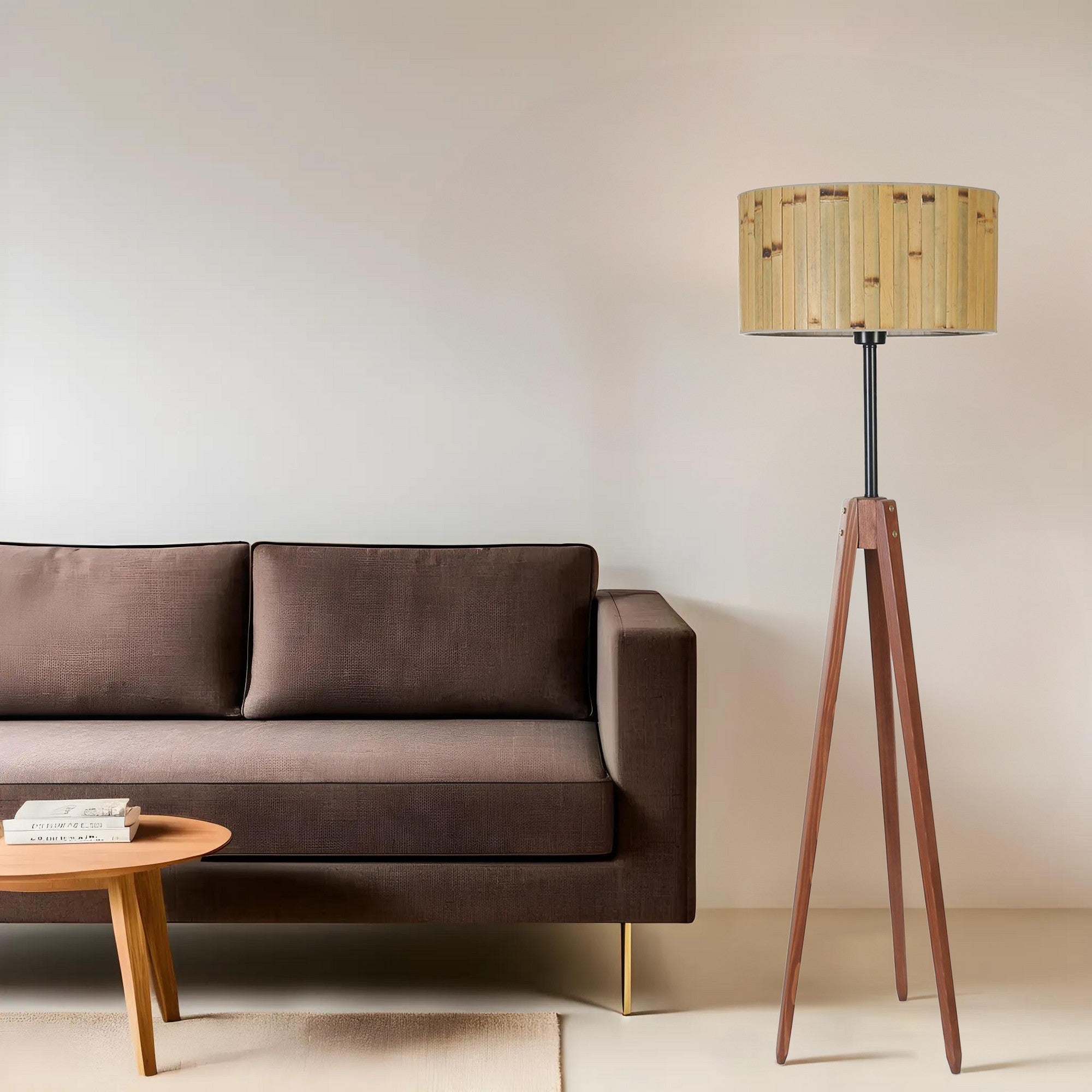 Candeeiro de Pé – 155 cm – Carvalho e Noz – Metal e Madeira