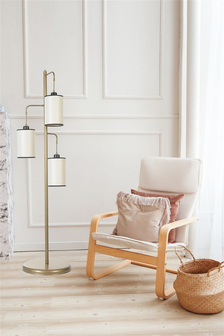 Candeeiro de Pé – 150 cm – Branco e Dourado – Metal