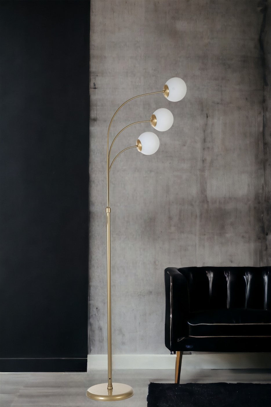 Candeeiro de Pé – 170 cm – Dourado e Branco – Metal e Vidro