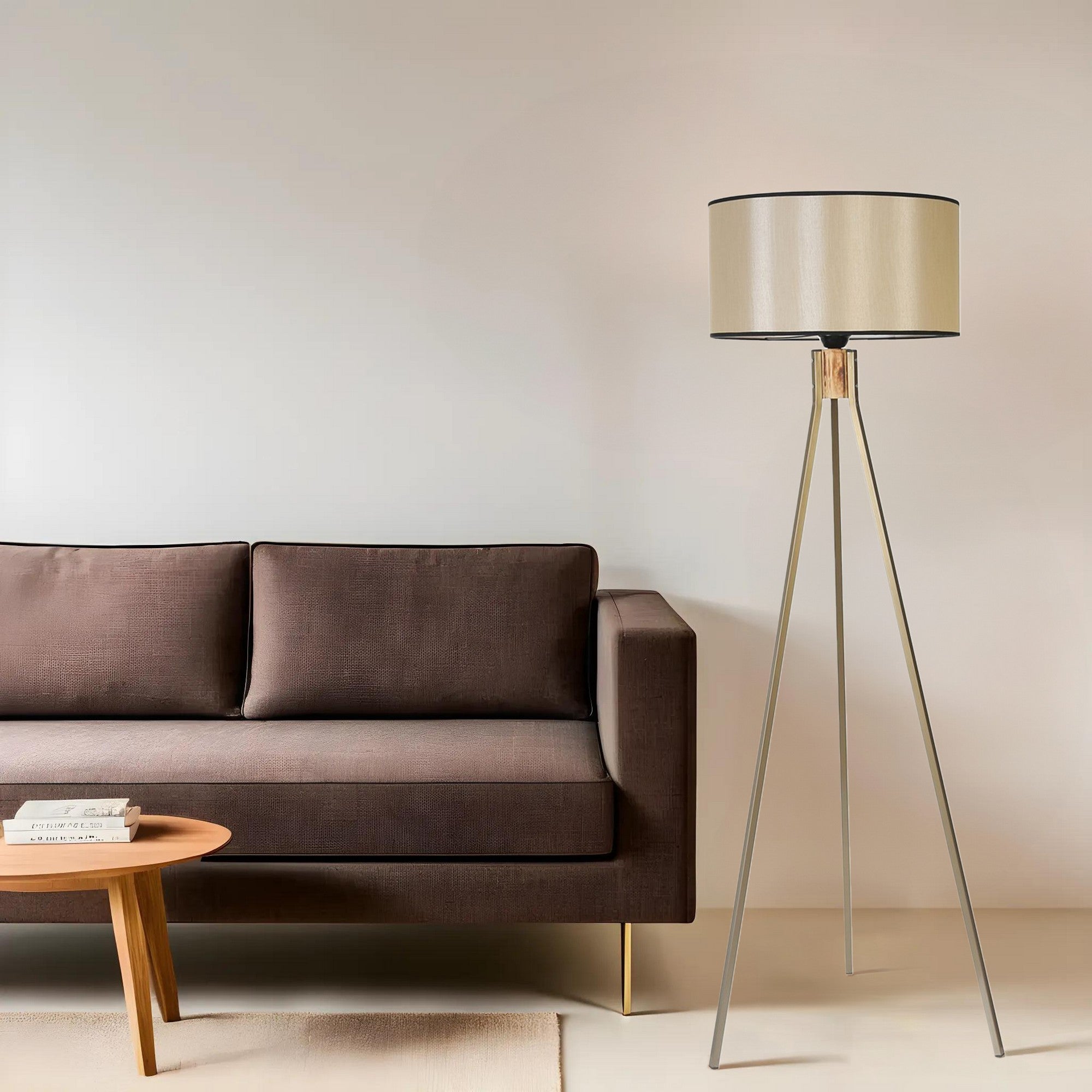 Candeeiro de Pé – 155 cm – Dourado – Metal