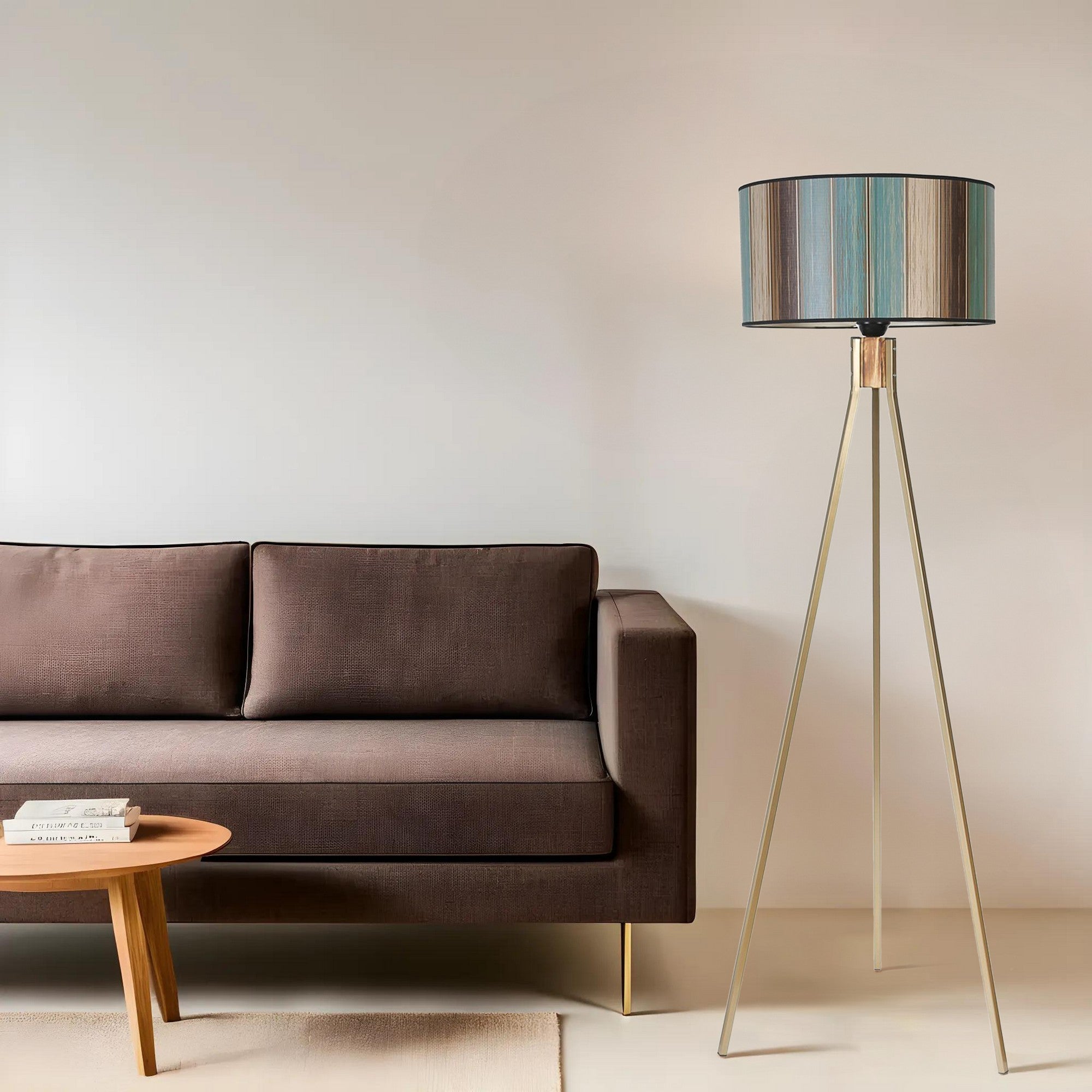 Candeeiro de Pé – 155 cm – Multicolorido – Metal ou Madeira