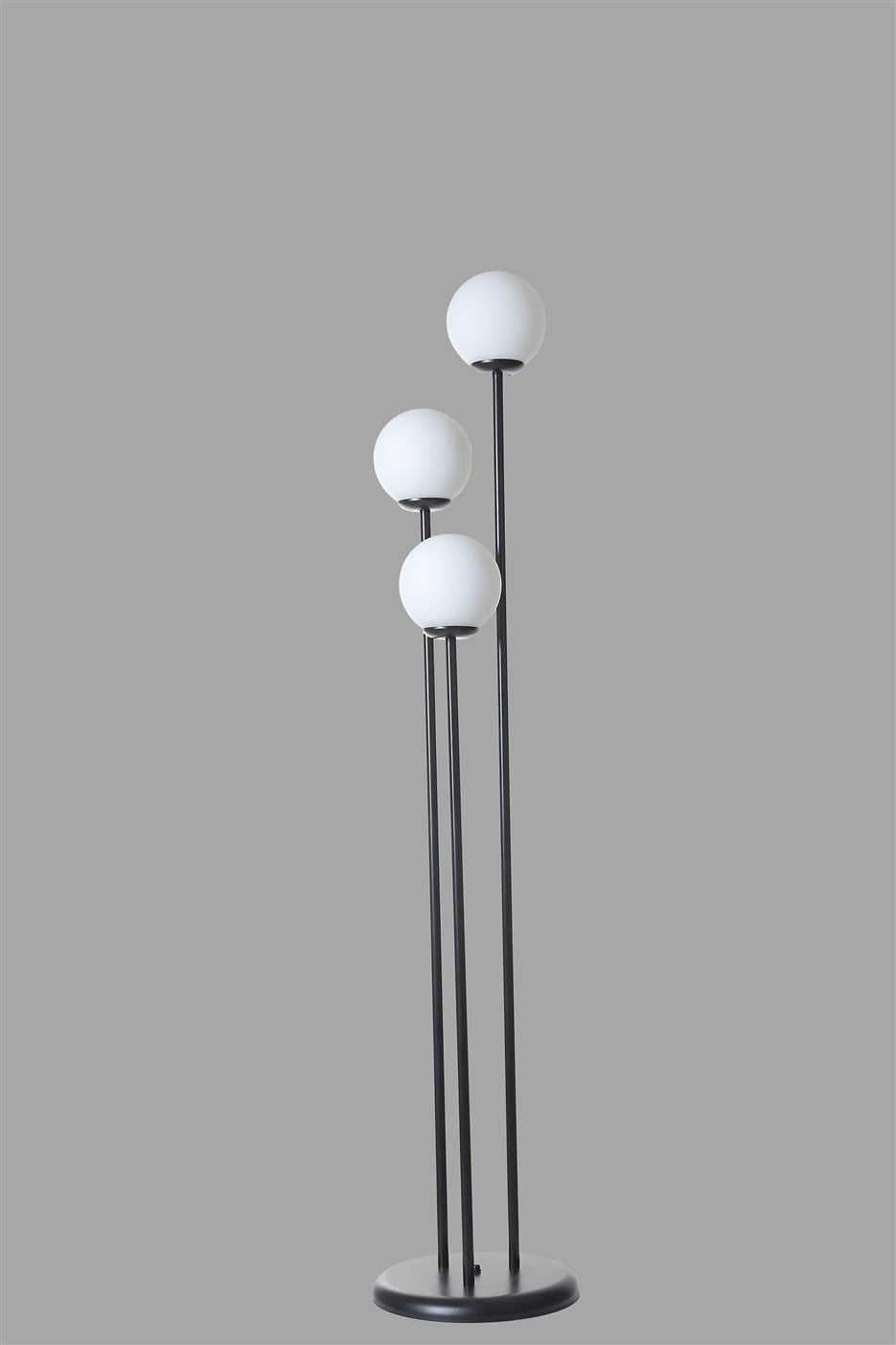Candeeiro de Pé – 150 cm – Preto e Branco – Metal com Vidro
