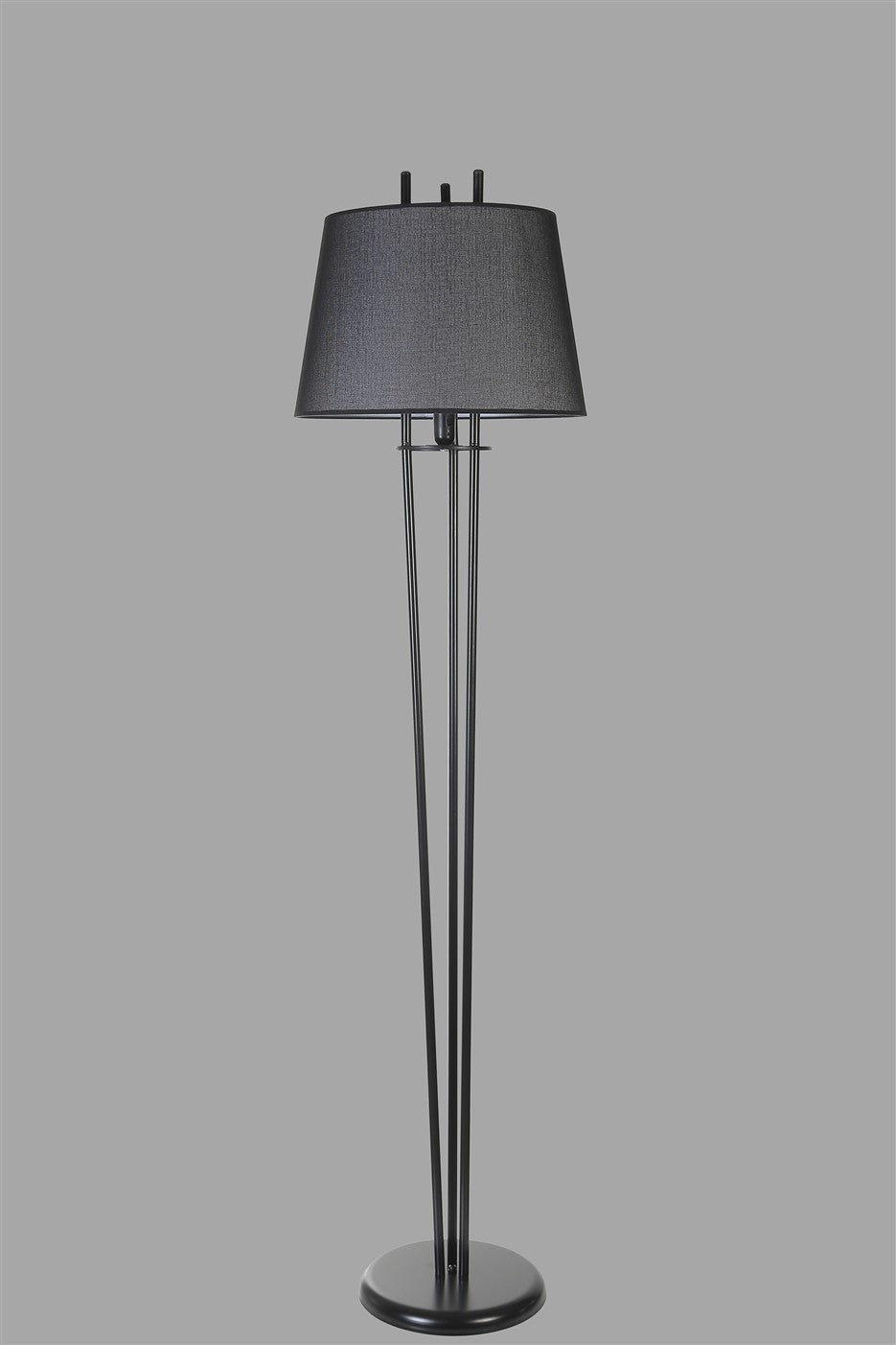 Candeeiro de Pé – 165 cm – Preto – Metal