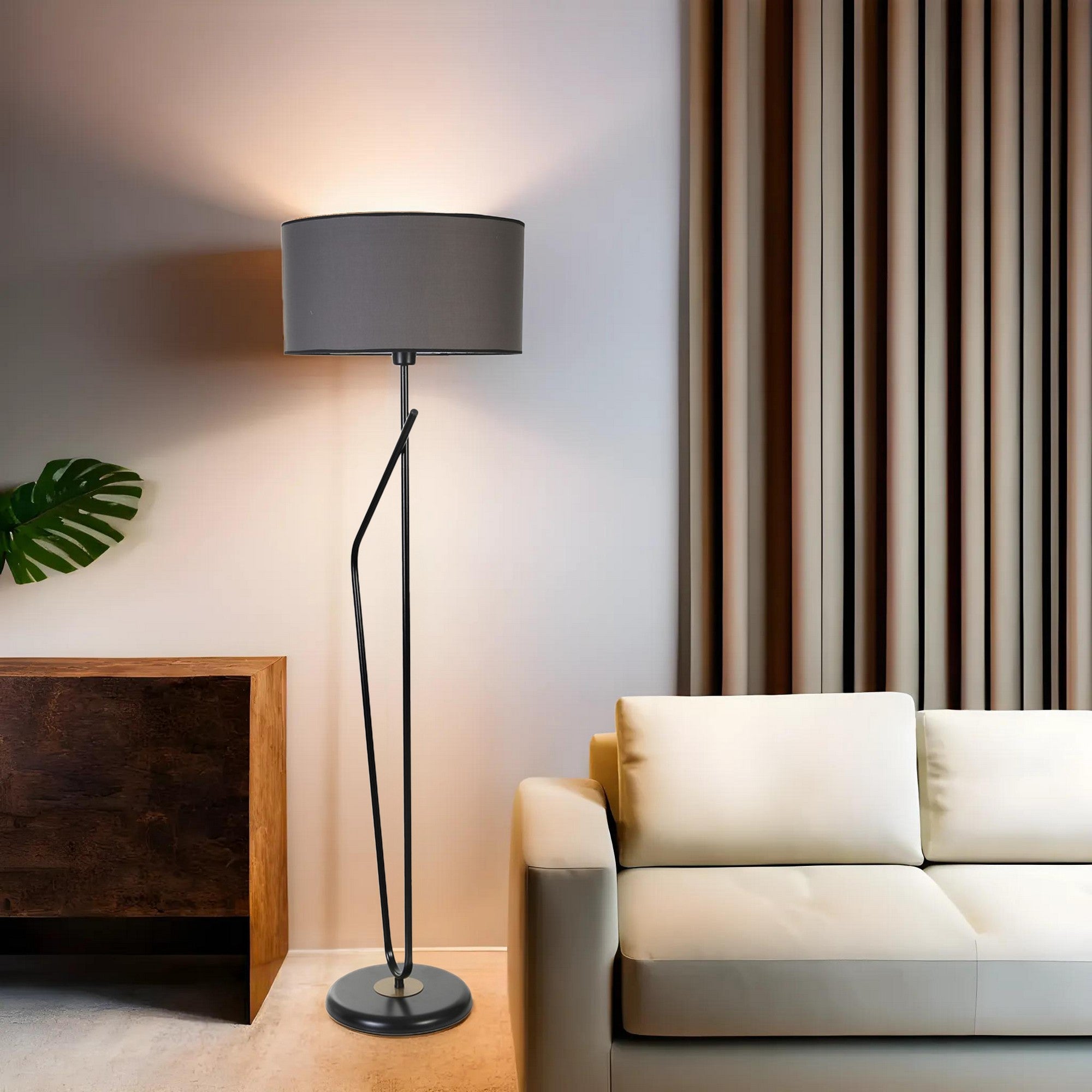 Candeeiro de Pé – 155 cm – Preto e Cinza Escuro – Metal – Modelo Granada