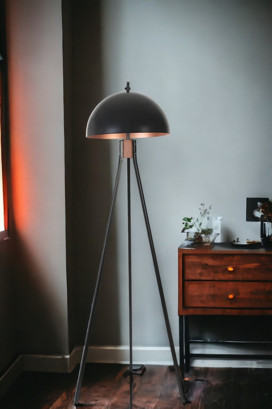 Candeeiro de Pé – 155 cm – Preto – Metal