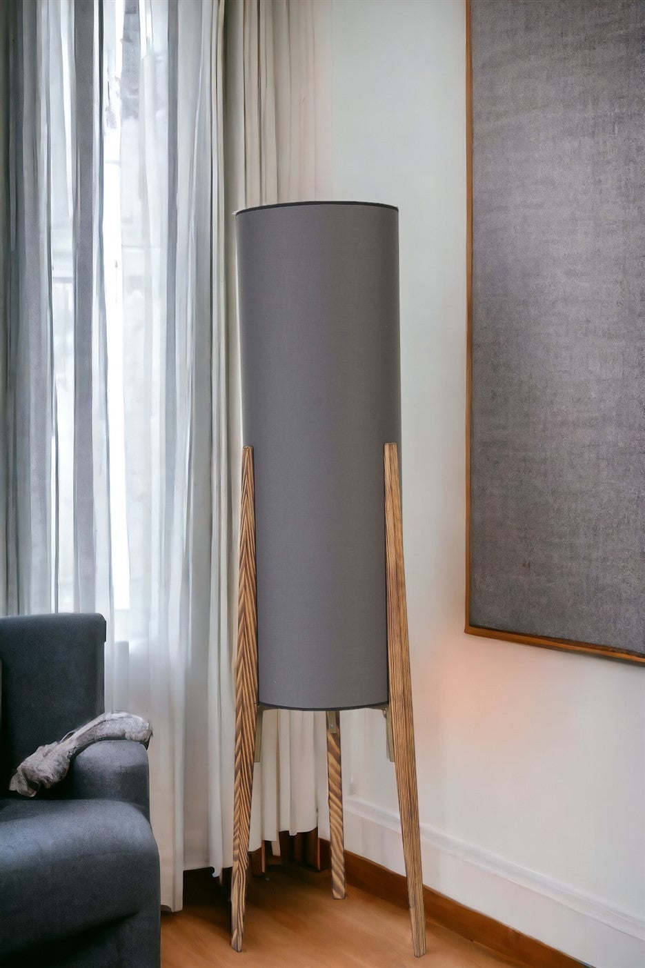Candeeiro de Pé – 140 cm – Cinza e Madeira – Metal