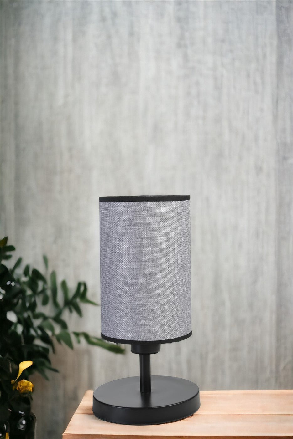 Candeeiro de Mesa – 34 cm altura – Preto e Cinza – Metal