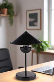 Candeeiro de Mesa – 42 cm de altura – Preto – Metal