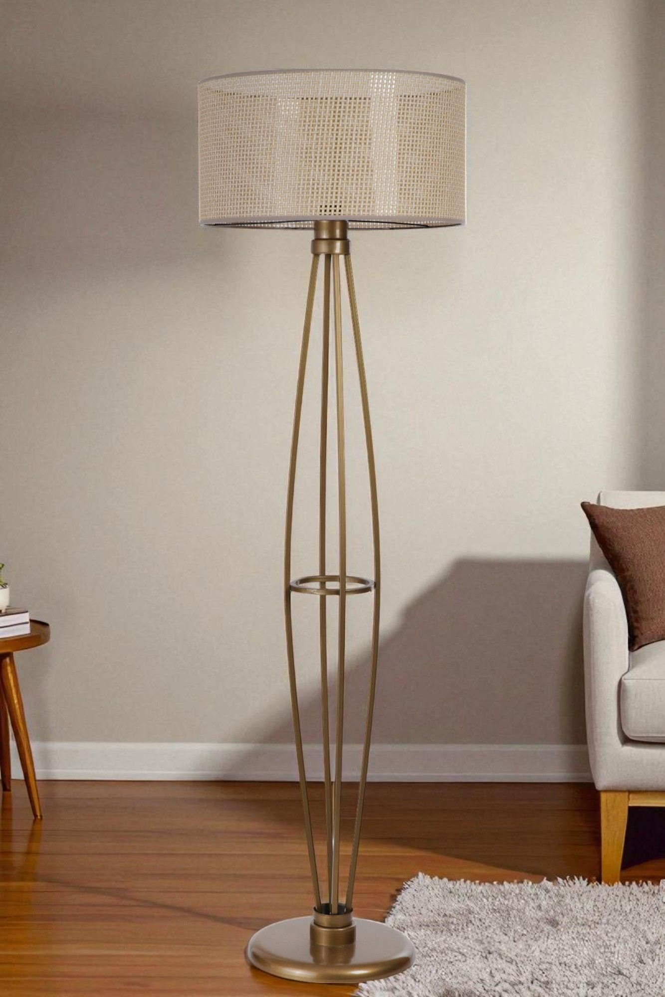 Candeeiro de Pé – 150 cm – Bege e Dourado – Metal e Tecido