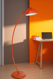 Candeeiro de Pé – 170 cm de altura – Laranja – Metal