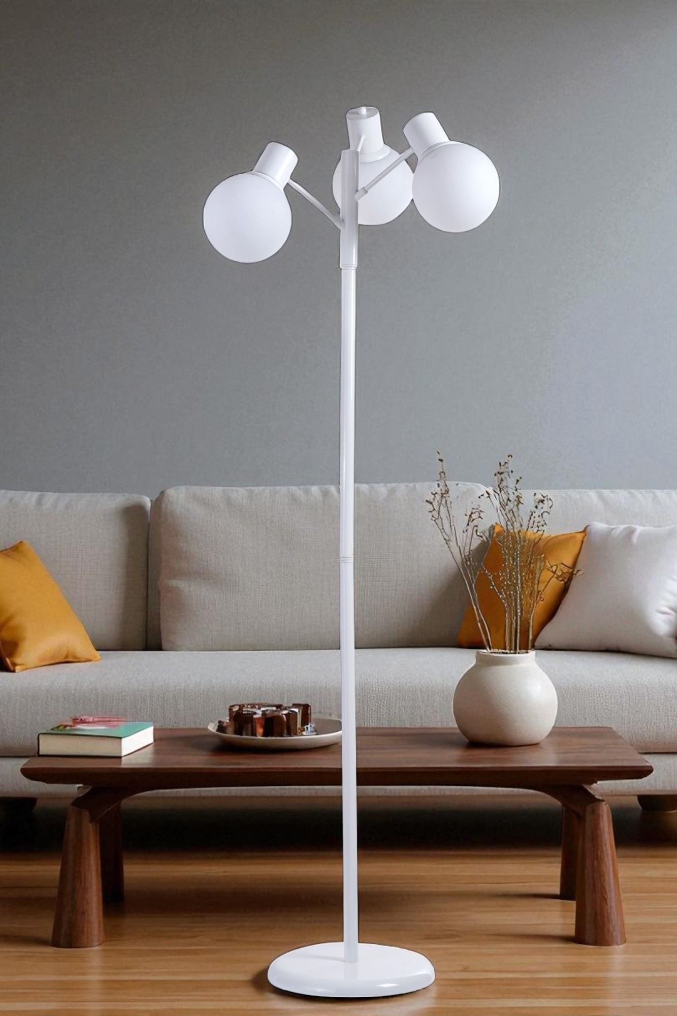 Candeeiro de Pé – 158 cm de Altura – Branco – Metal e Vidro