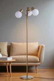 Candeeiro de Pé – 158 cm de Altura – Branco e Dourado – Metal e Vidro