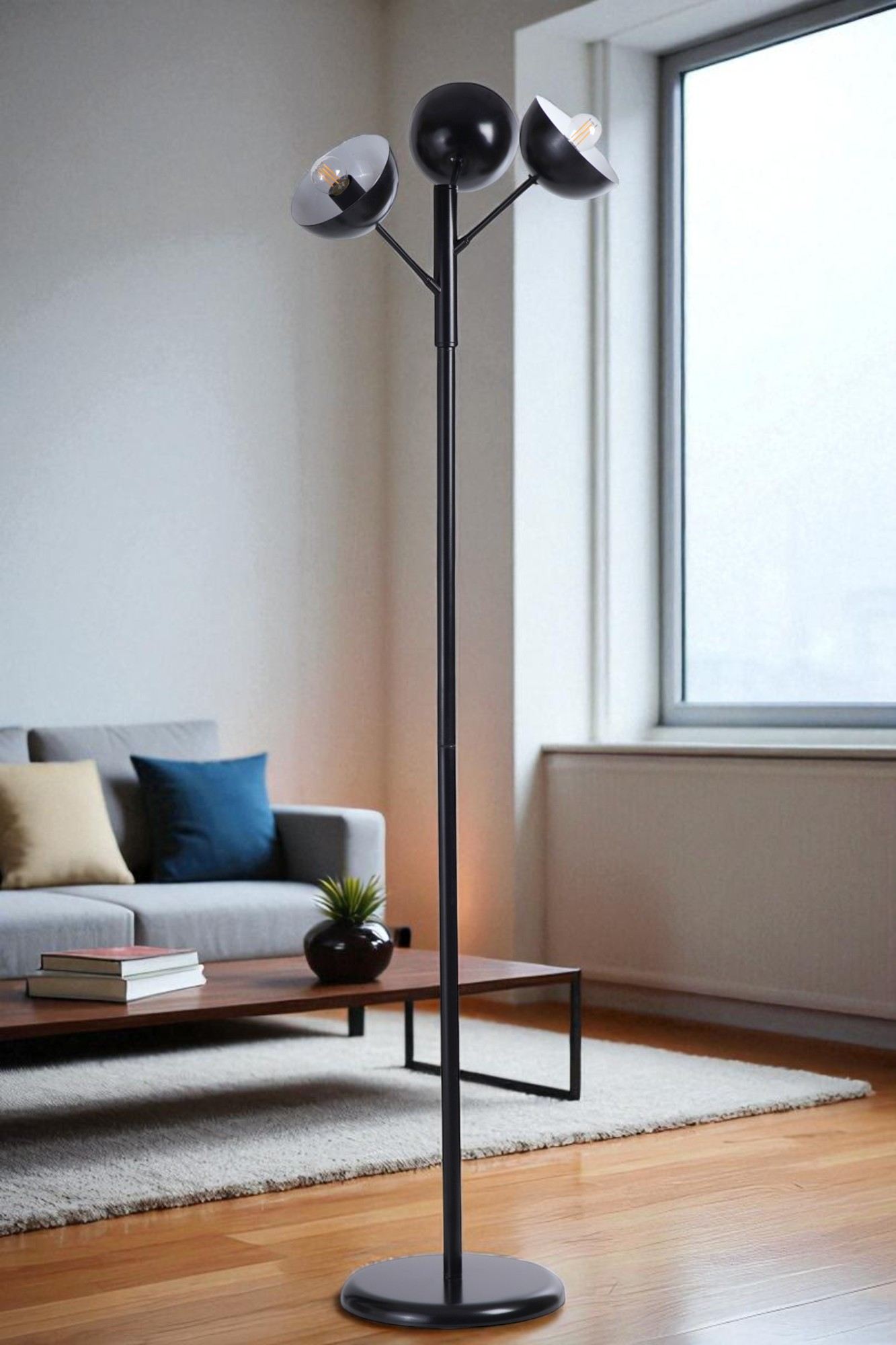 Candeeiro de Pé – 162 cm de Altura – Preto – Metal