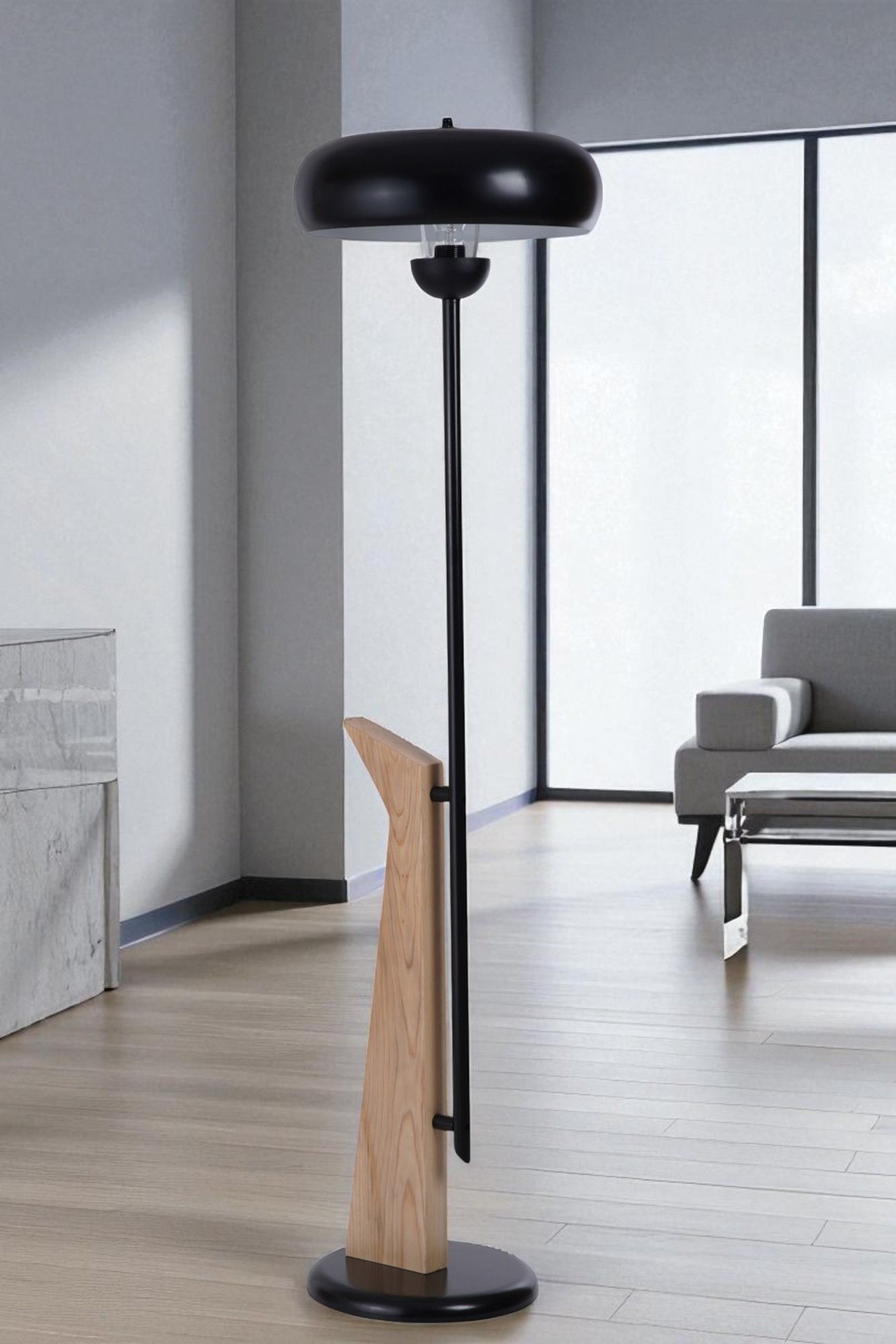 Candeeiro de Pé – 147 cm de altura – Preto e Carvalho – Metal e Madeira