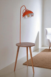 Candeeiro de Pé com Mesa de Madeira de Faia – 148 cm altura – Laranja e Faia – Metal