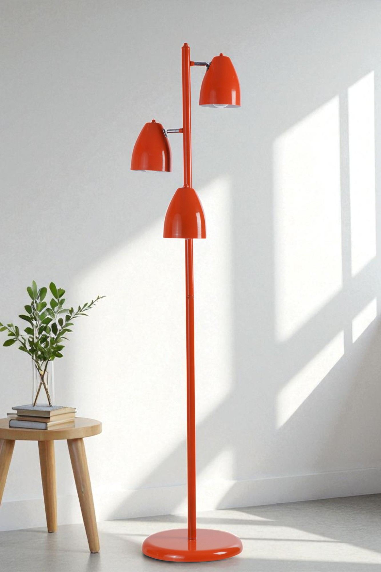 Candeeiro de Pé – 147 cm de Altura – Laranja – Metal