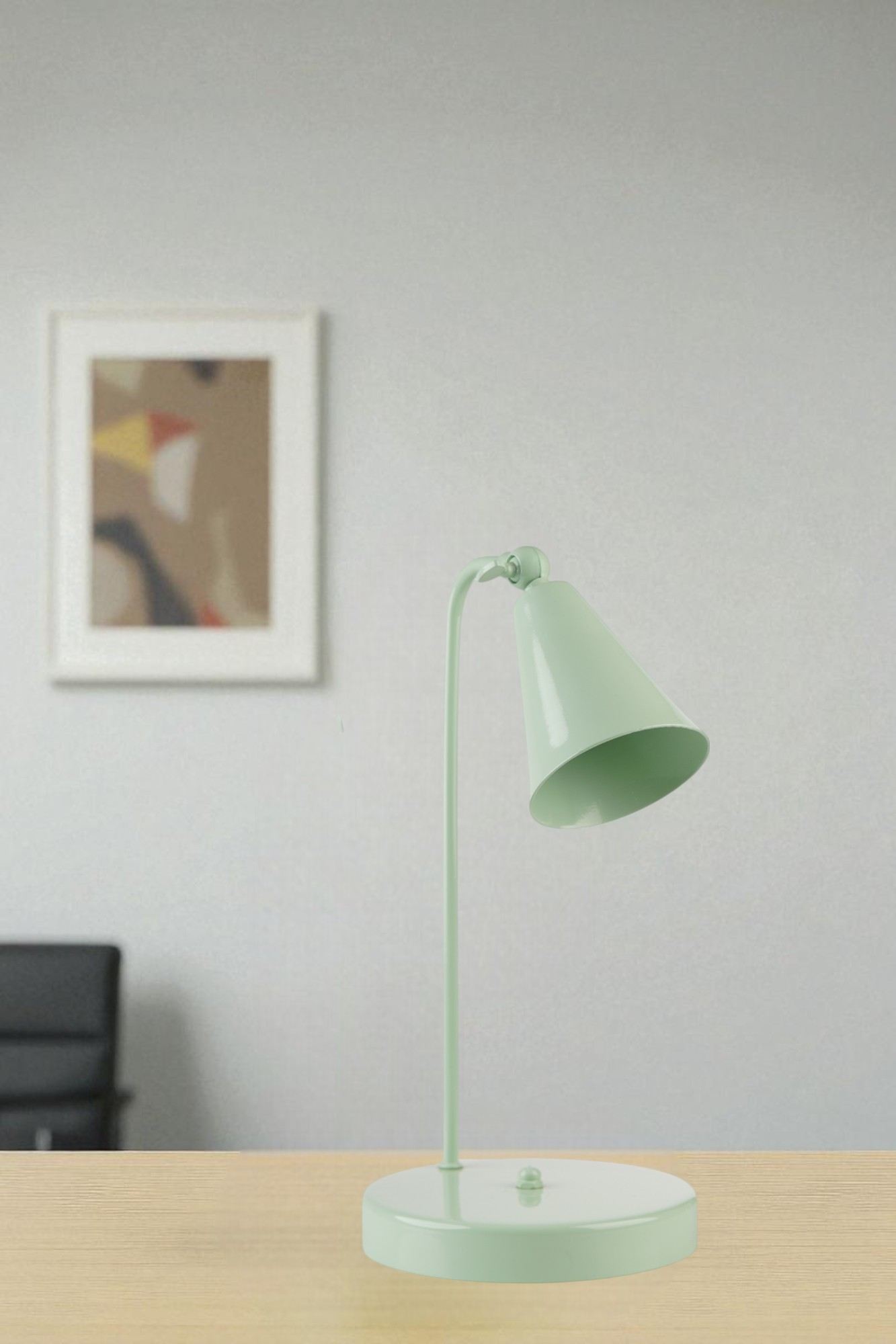 Candeeiro de Mesa – 38 cm de altura – Verde-Menta – Metal