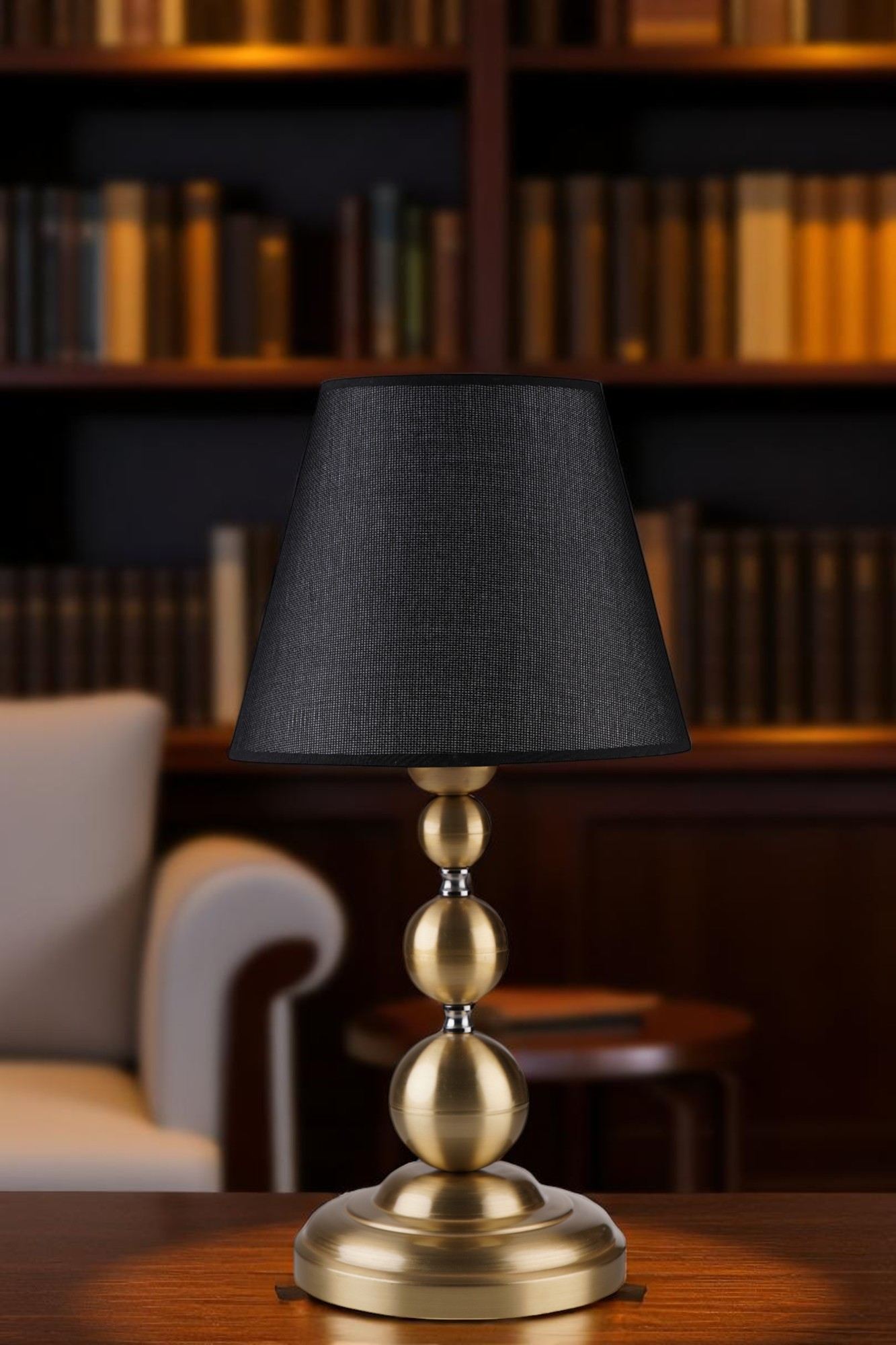 Candeeiro de Mesa em Metal – 50 cm de Altura – Preto e Dourado