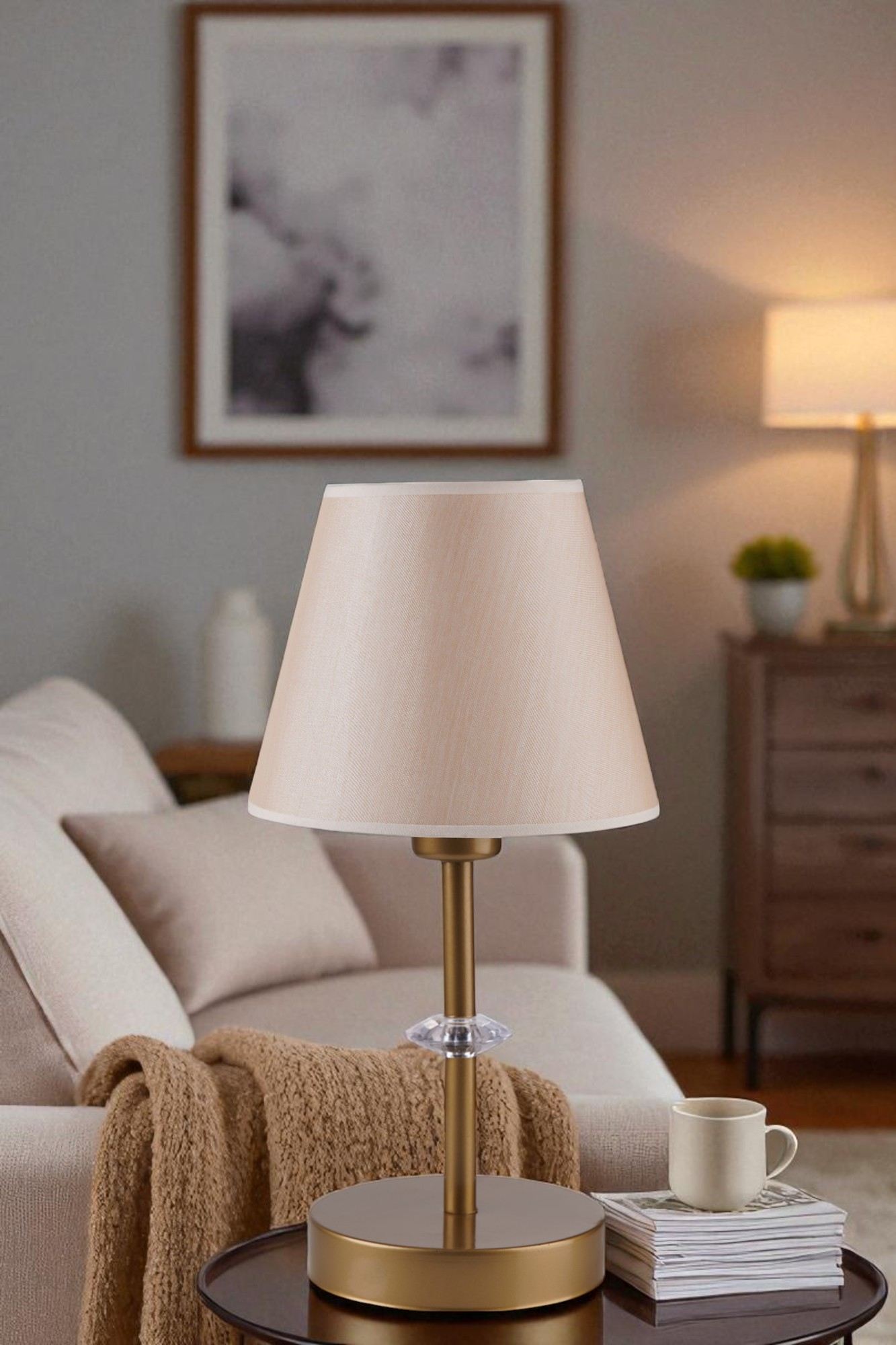Candeeiro de Mesa de metal – 40 cm de altura – bege e dourado