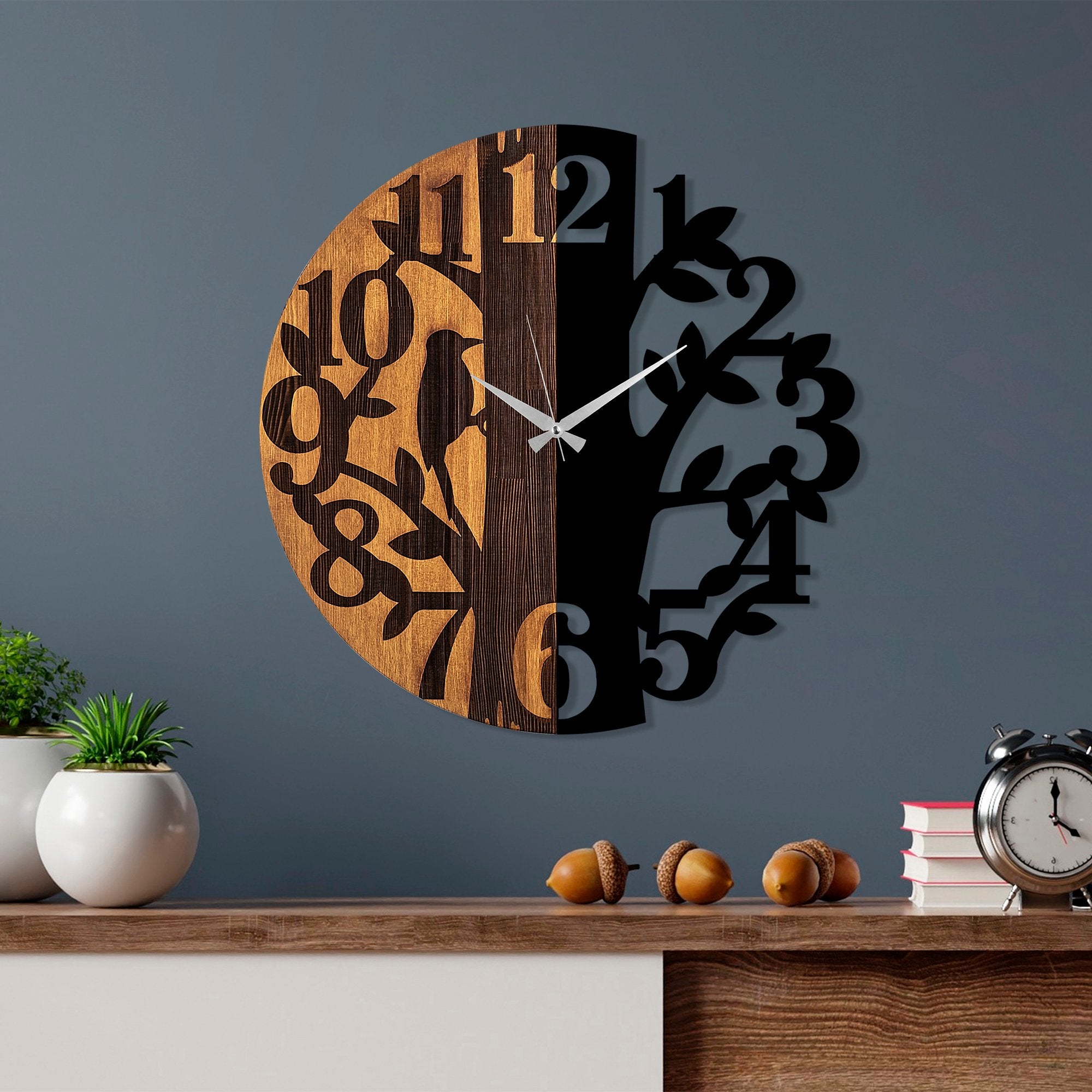 Relógio de Parede Decorativo – 56 cm – Noz e Preto – Madeira e Metal