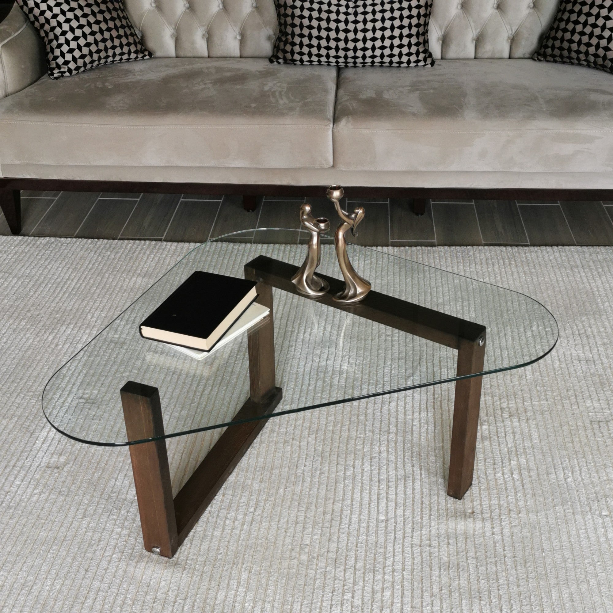 Mesa de Centro Moderna, Cor Nogueira, 96 x 81 x 41 cm | Estrutura 100% Madeira Maciça e Vidro Temperado, 6 mm de Espessura | Elegante para Casas Rústicas e Tradicionais