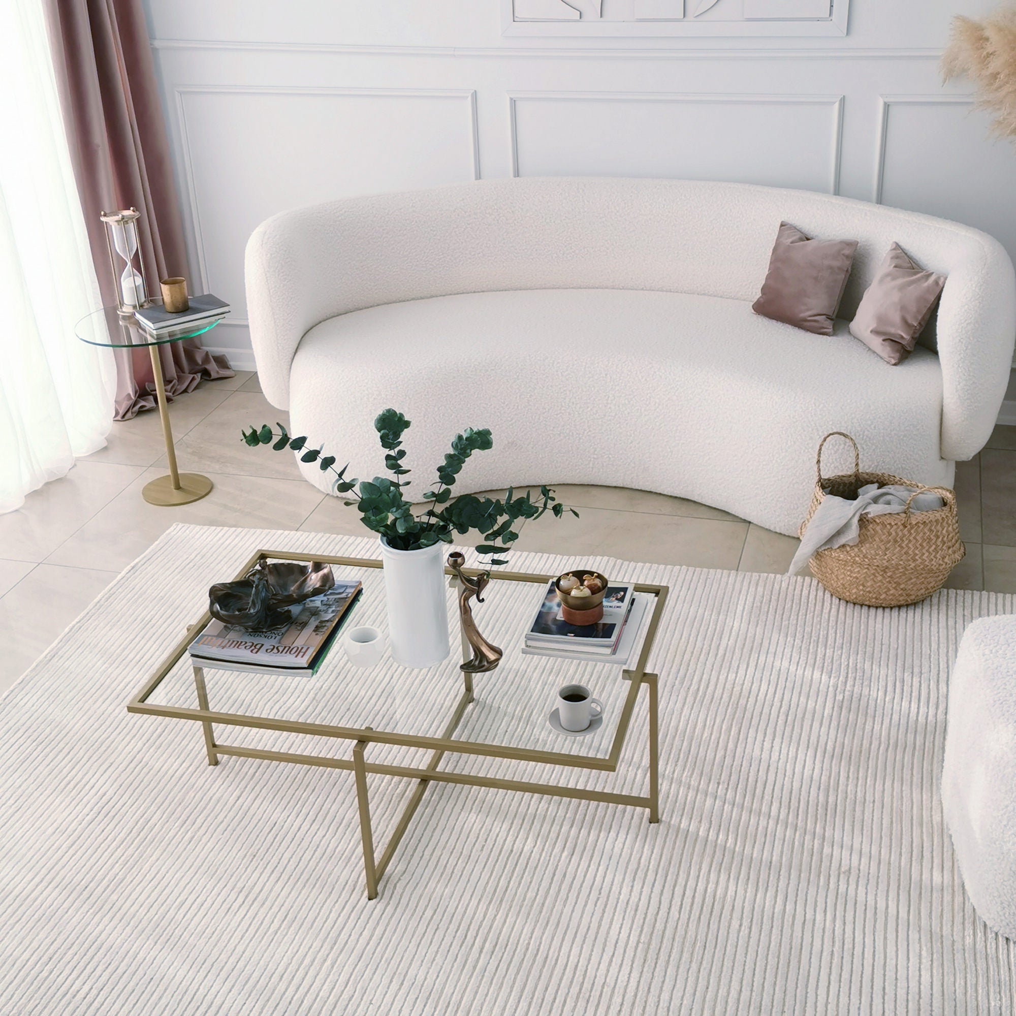 Mesa de Centro Moderna com Tampo 100% em Vidro Temperado e Pernas em Metal Dourado, 94 x 35 x 64 cm | Design Elegante e Resistente a Manchas para Espaços Glamourosos