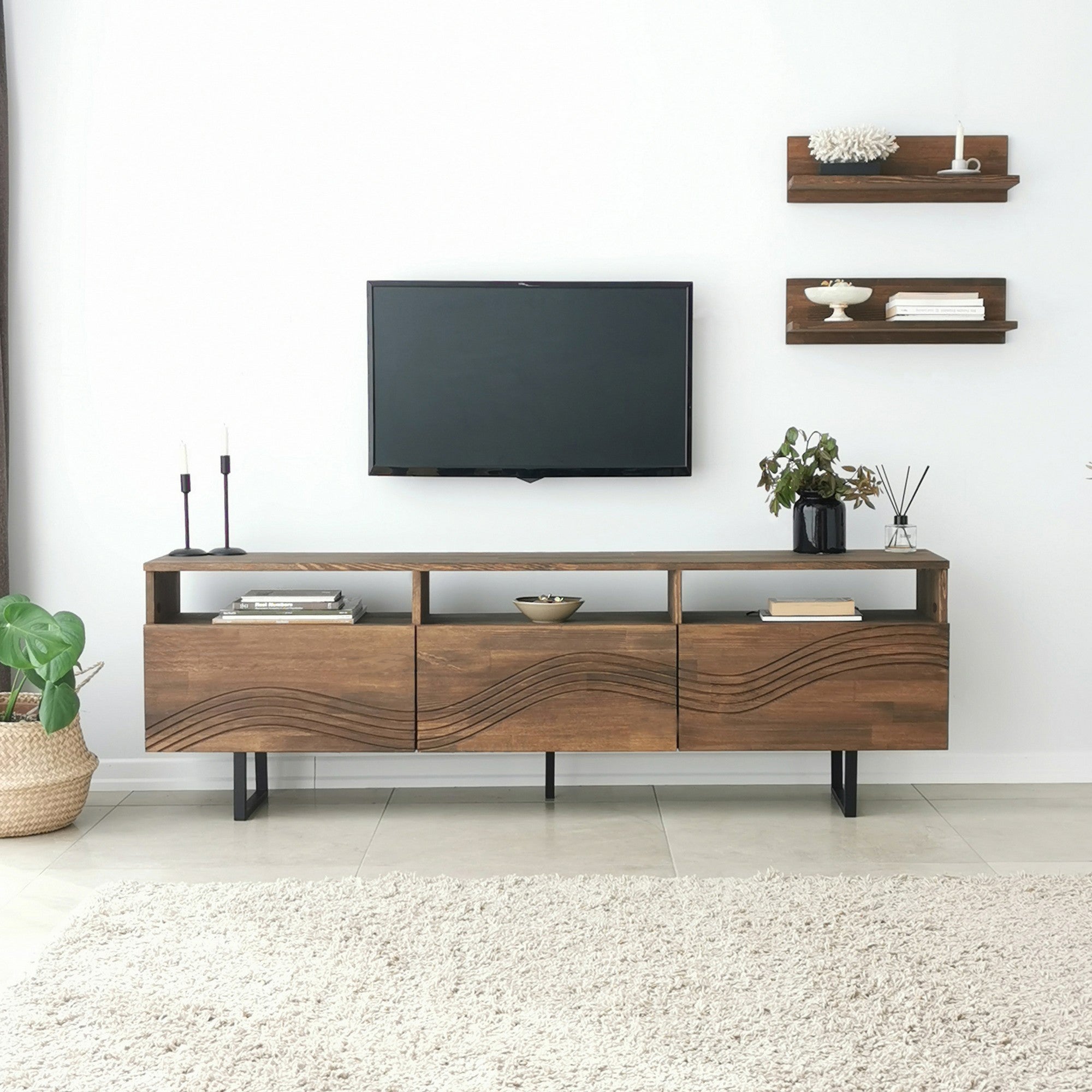 Móvel de TV rústico em nogueira com estrutura de metal, 100% madeira maciça de pinho, pés antibacterianos e antiferrugem | 170 x 40 x 30 cm | Perfeito para decoração tradicional e industrial
