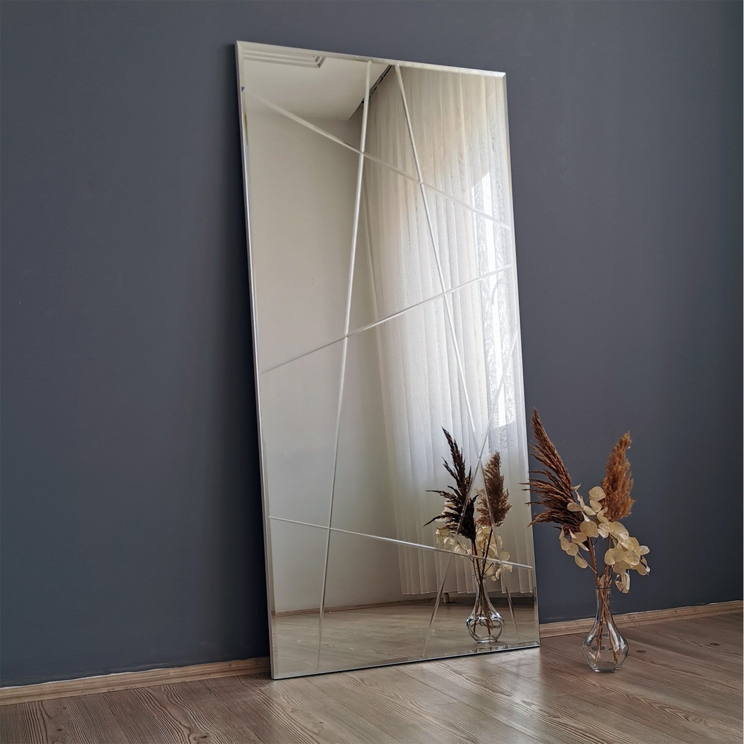 Espelho de parede prateado elegante, 62 x 130 cm, 100% MDF, 2,2 cm de espessura | Montado e pronto para pendurar | Perfeito para decoração moderna de hotéis e residências