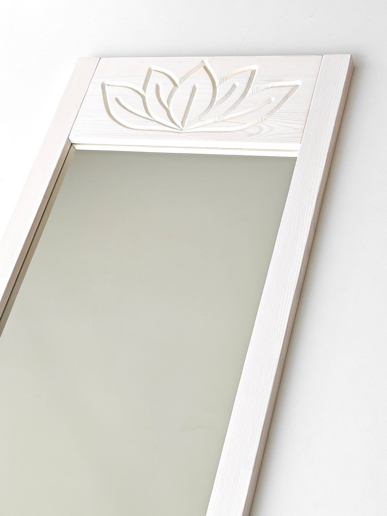 Espelho Cheval Elegante, 55 cm x 155 cm, 100% madeira maciça de pinho, espelho Flotal-E ecológico, acabamento branco | Perfeito para quartos e closets