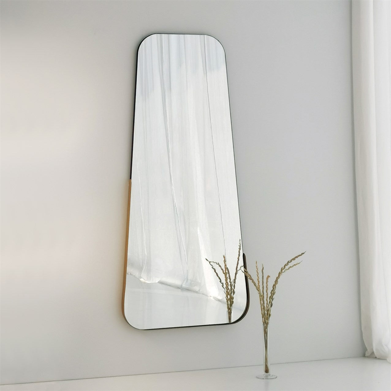 Espelho elegante com moldura dourada, 60 x 130 cm | 100% MDF e estrutura de metal, espelho Flotal-E ecológico com bordas de PVC | Perfeito para decoração moderna