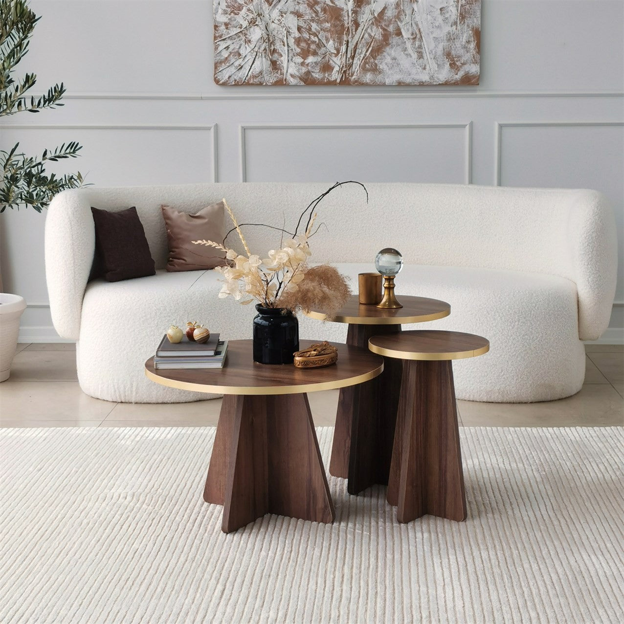 Mesa de Centro Elegante, Dourado e Nogueira, 60 x 40 x 60 cm | Aglomerado 100% Melamina, 18 mm de Espessura, Bordas em PVC | Elegante e Funcional para Espaços de Convivência