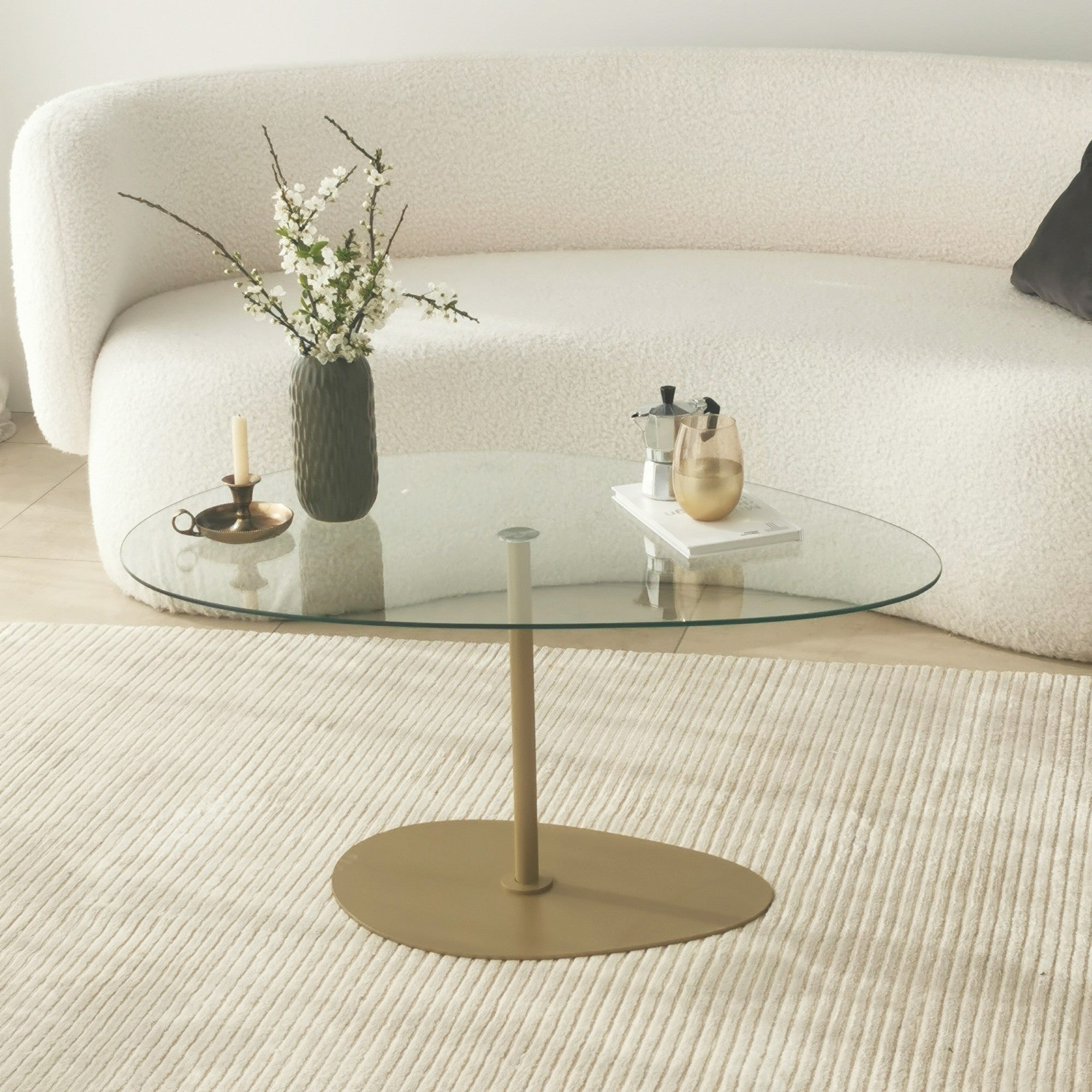 Mesa de centro elegante com tampo de vidro temperado, 90 x 60 x 40 cm | Design elegante transparente e dourado | Pernas de metal resistentes | Fácil montagem necessária