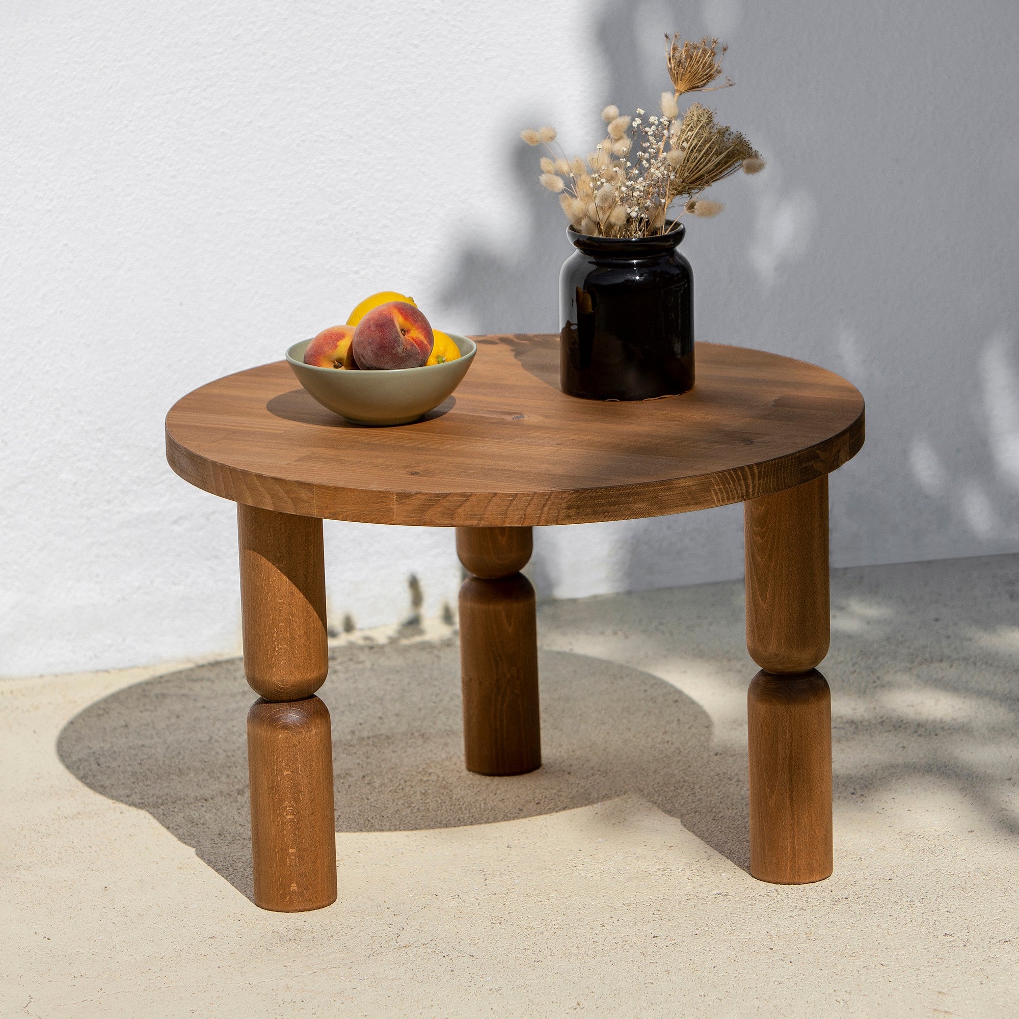 Mesa de Centro Elegante, 60 cm x 60 cm x 40 cm, 100% madeira de faia, cor castanha, resistente a raios UV e acabamento ultra fosco à base de água | Desmontada para fácil montagem