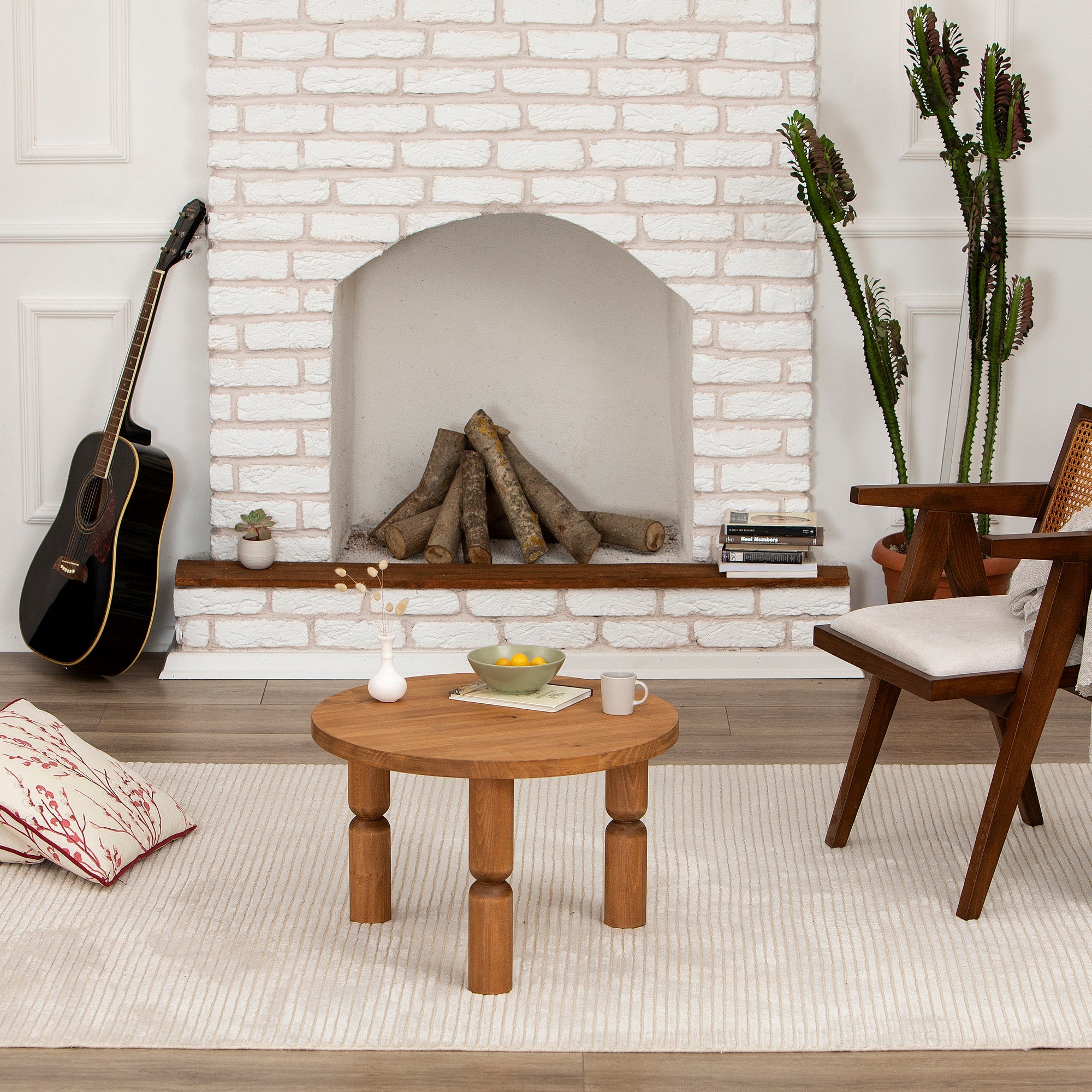 Mesa de Centro de Madeira Maciça, Cor Castanha, 70 x 40 x 70 cm | Acabamento Ultra Fosco Resistente a UV e à Base de Água | Elegante e Durável para Espaços Modernos