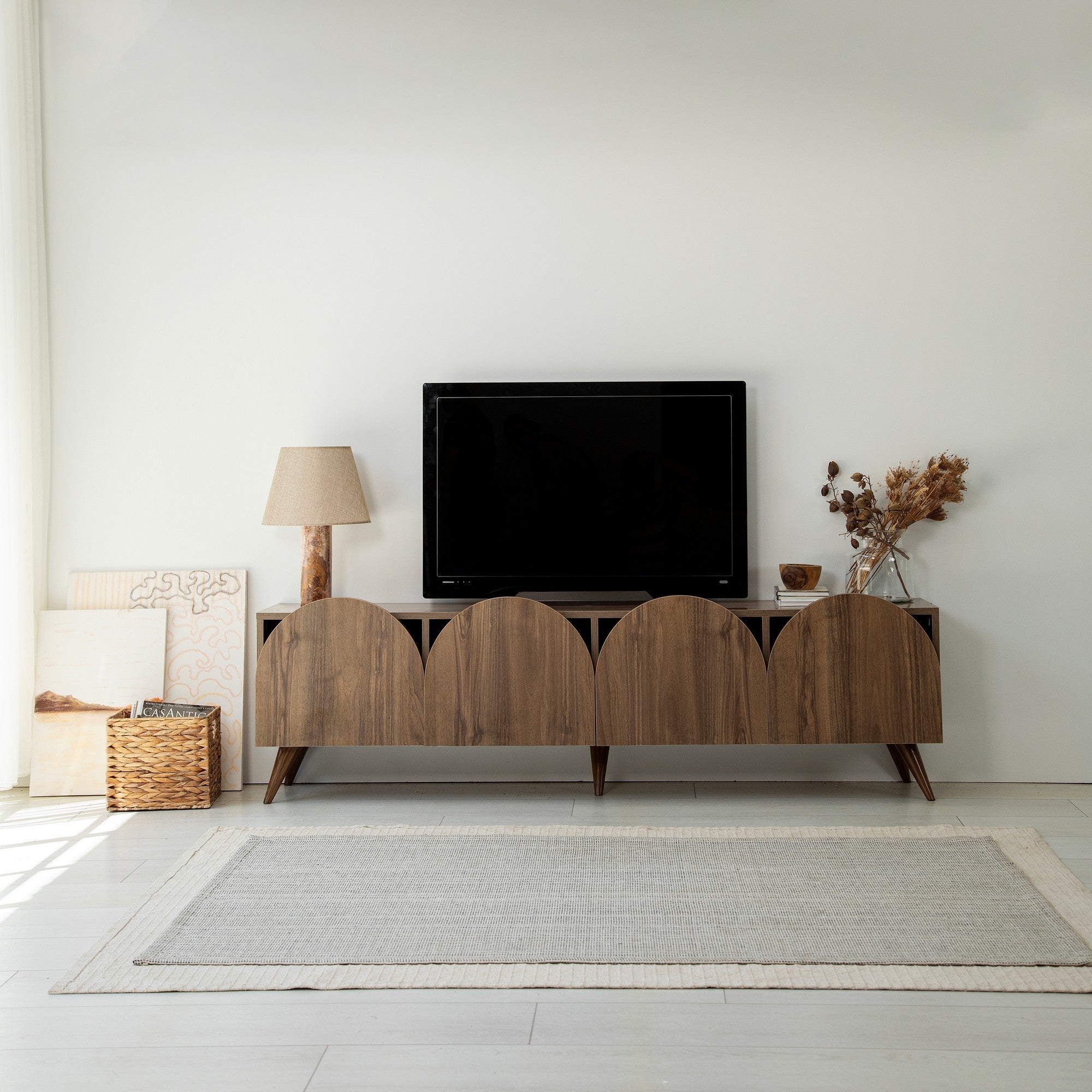 Móvel de TV elegante em nogueira, 180 cm x 50 cm x 35 cm | Aglomerado 100% revestido em melamina, 18 mm de espessura, bordas em PVC | Design moderno para sala de estar