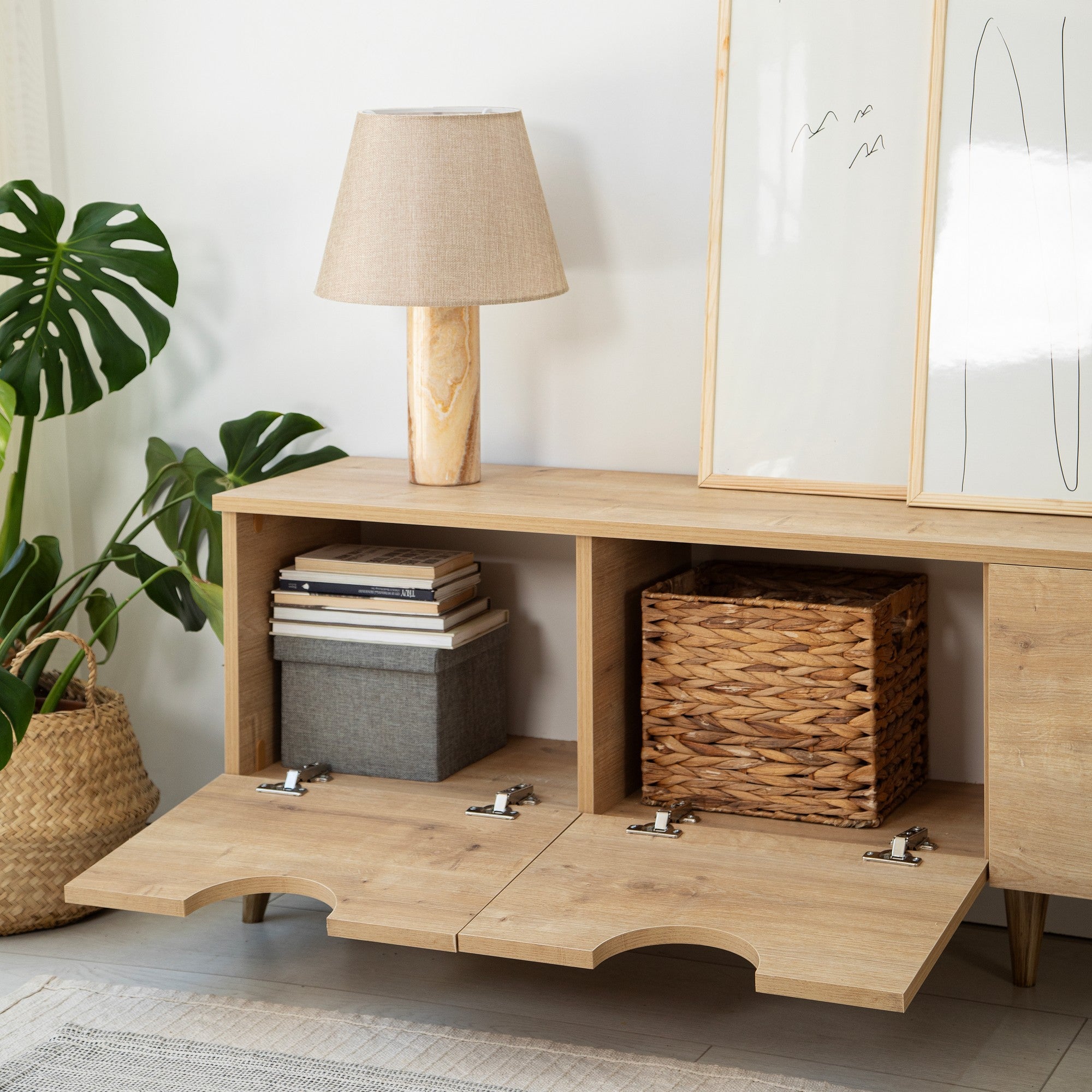 Móvel de TV elegante em carvalho, 180 cm de largura, 50 cm de altura, 35 cm de profundidade | Aglomerado 100% revestido em melamina, 18 mm de espessura | Desmontado para fácil montagem, design moderno