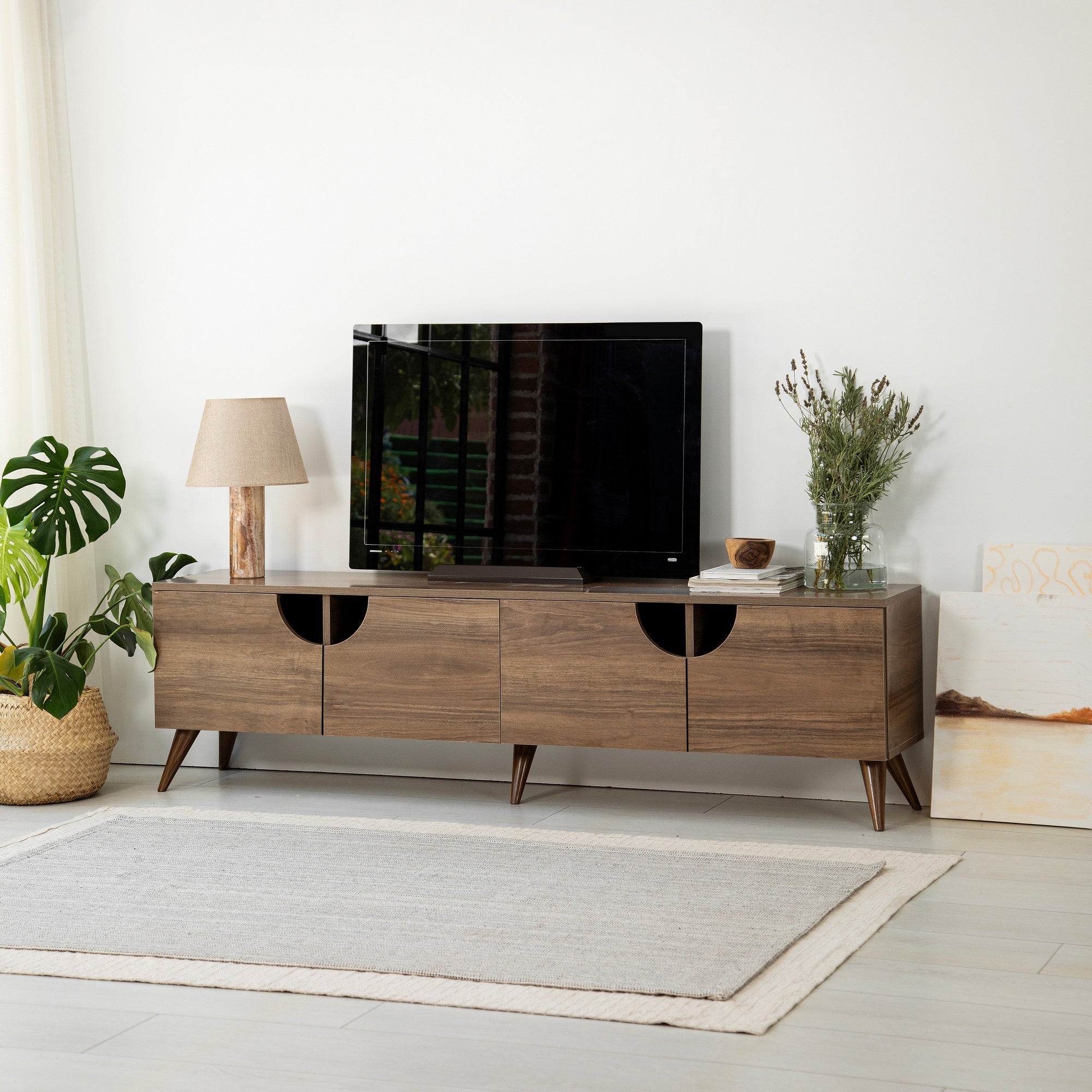 Móvel de TV elegante em nogueira, 180 cm x 50 cm x 35 cm | Aglomerado 100% revestido em melamina, 18 mm de espessura, bordas em PVC | Design moderno para sala de estar