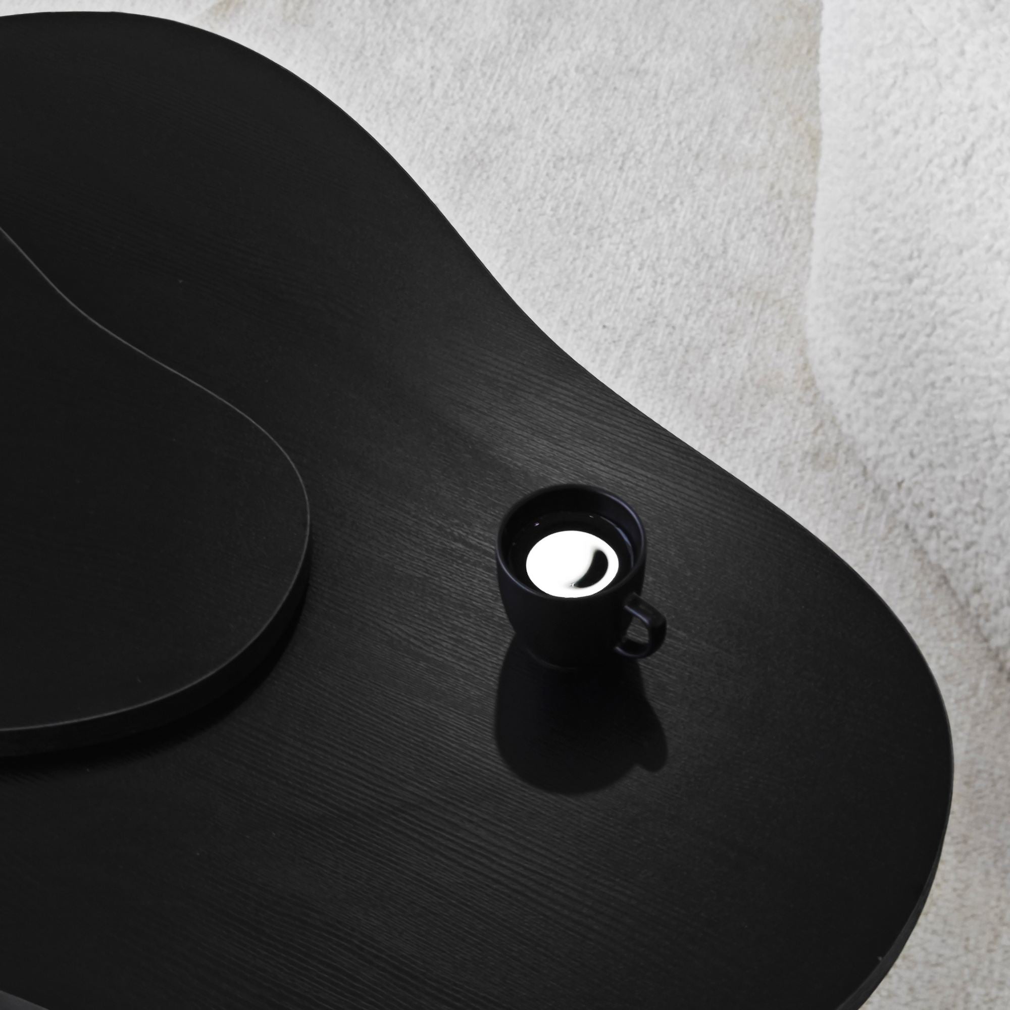 Mesa de Centro – 105cm x 35cm x 65cm – Preto – Painel de Partículas