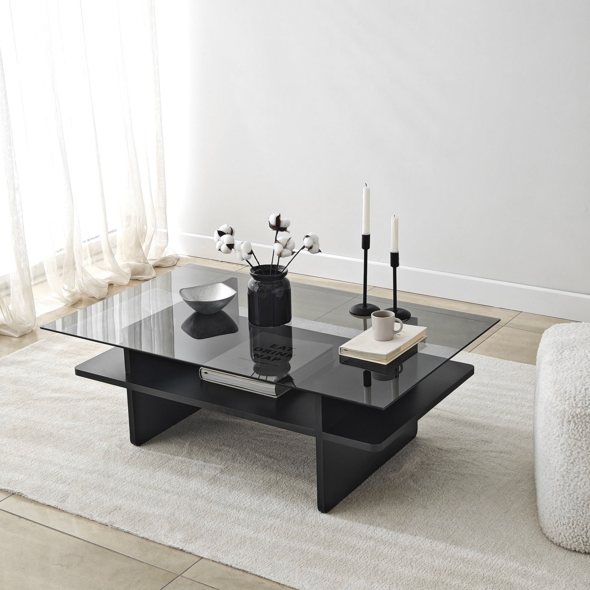 Mesa de Centro – 105cm x 35cm x 65cm – Fumado e Preto – Vidro e Aglomerado