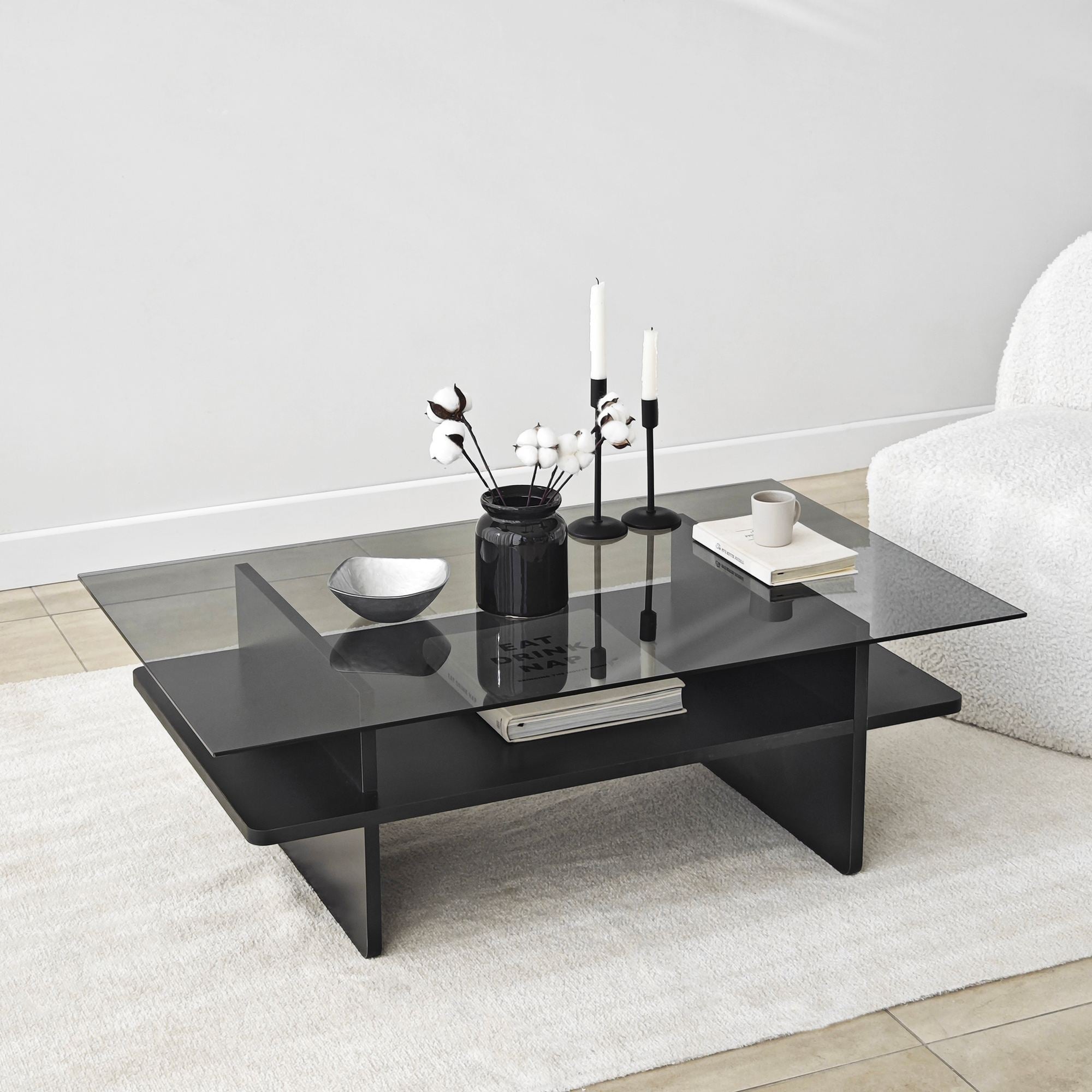 Mesa de Centro – 105cm x 35cm x 65cm – Fumado e Preto – Vidro e Aglomerado