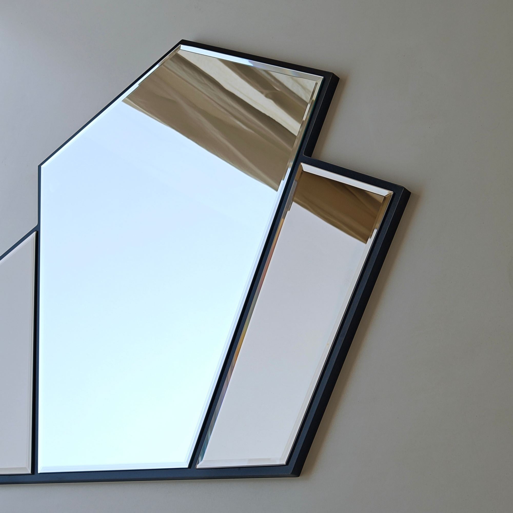 Espelho – 95 cm x 76 cm – Prateado e Bronze – Painel de Partículas Revestido em 100% Melamina