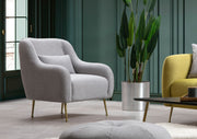 Poltrona de orelhas elegante, tecido cinza, estrutura de madeira de faia e aglomerado | 78x90x89 cm | Almofadas macias de espuma e penas | Pernas elegantes de metal amarelo fosco | Perfeita para decoração glamorosa e escandinava