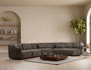 Sofá de canto elegante, marrom, 440 x 108 x 79 cm | Estrutura em madeira de faia e aglomerado, 100% poliéster, espuma 28 DNS | Almofadas fixas, pés em nogueira, conforto moderno