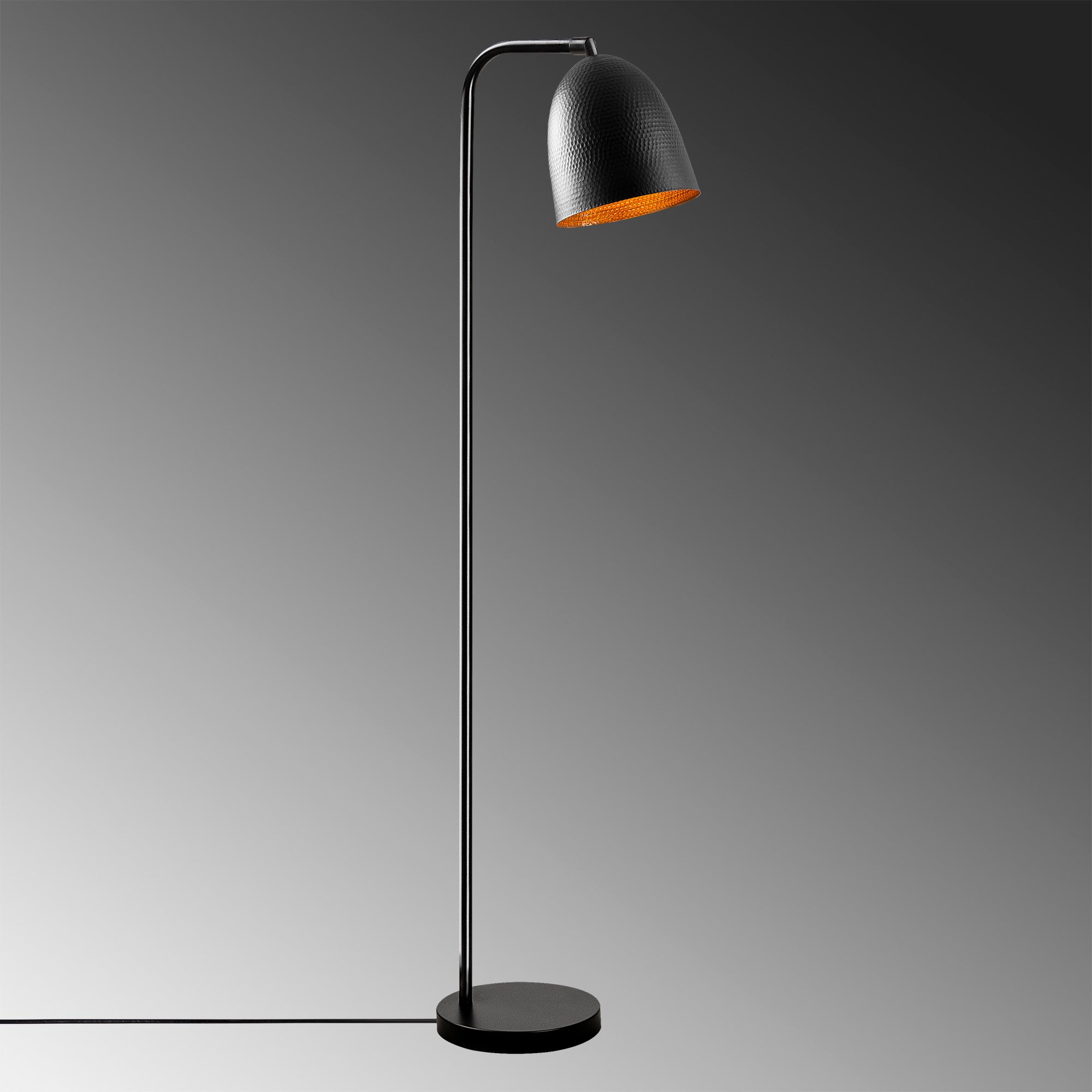 Candeeiro de Pé – 120 cm de Altura – Preto – Metal