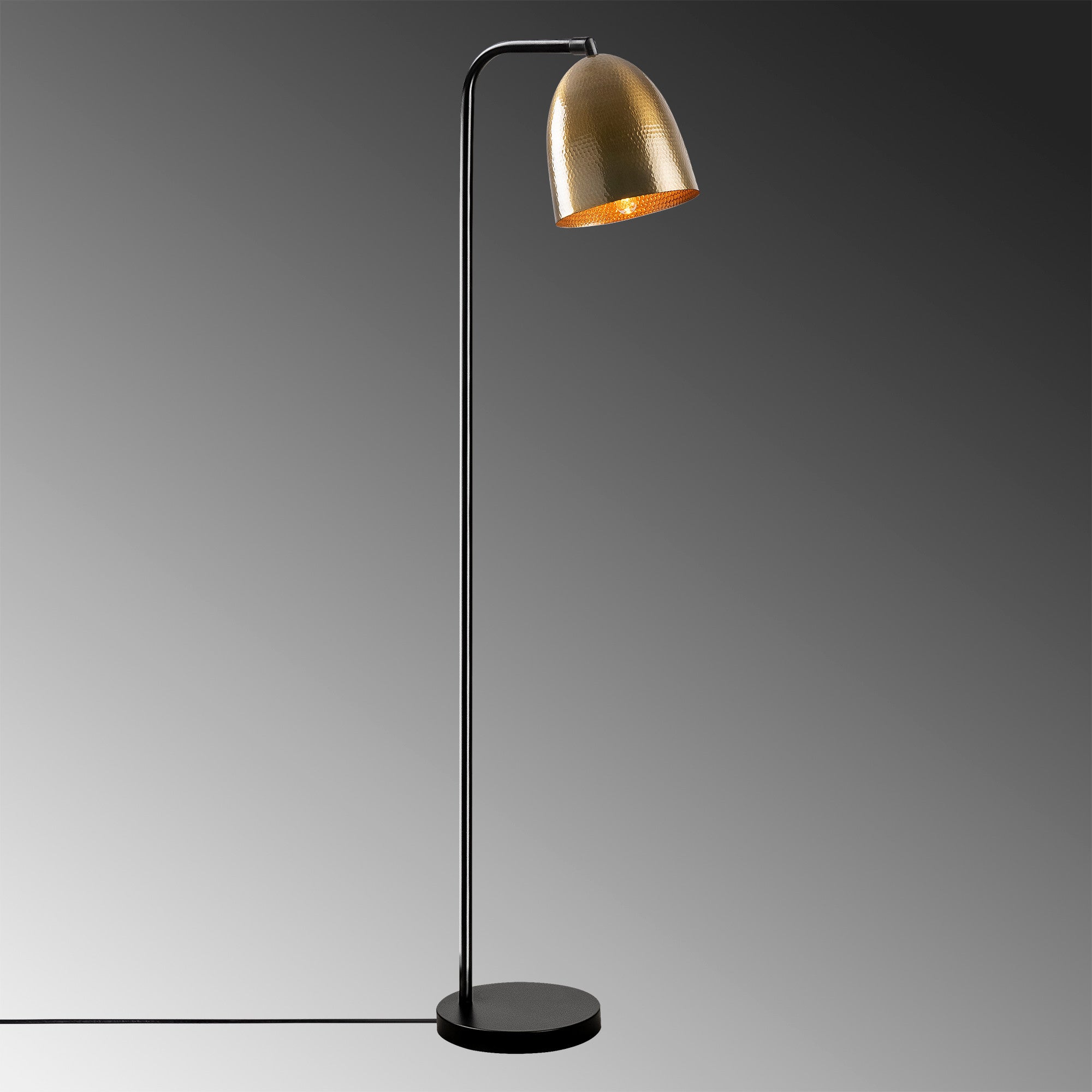Candeeiro de Pé – 120 cm de Altura – Preto e Vintage – Metal