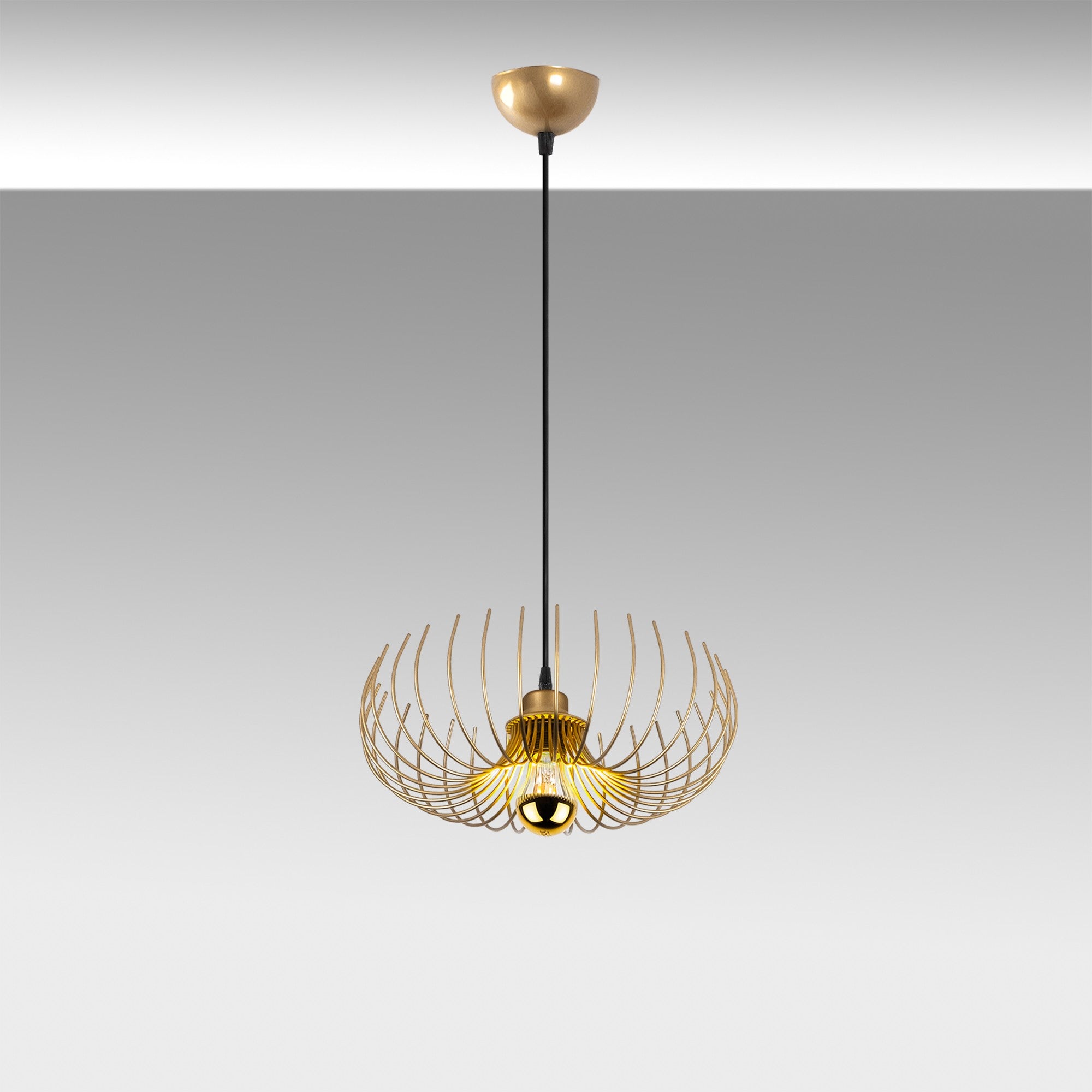 Candeeiro de Teto – 36 x 36 x 111 cm – Dourado – Metal