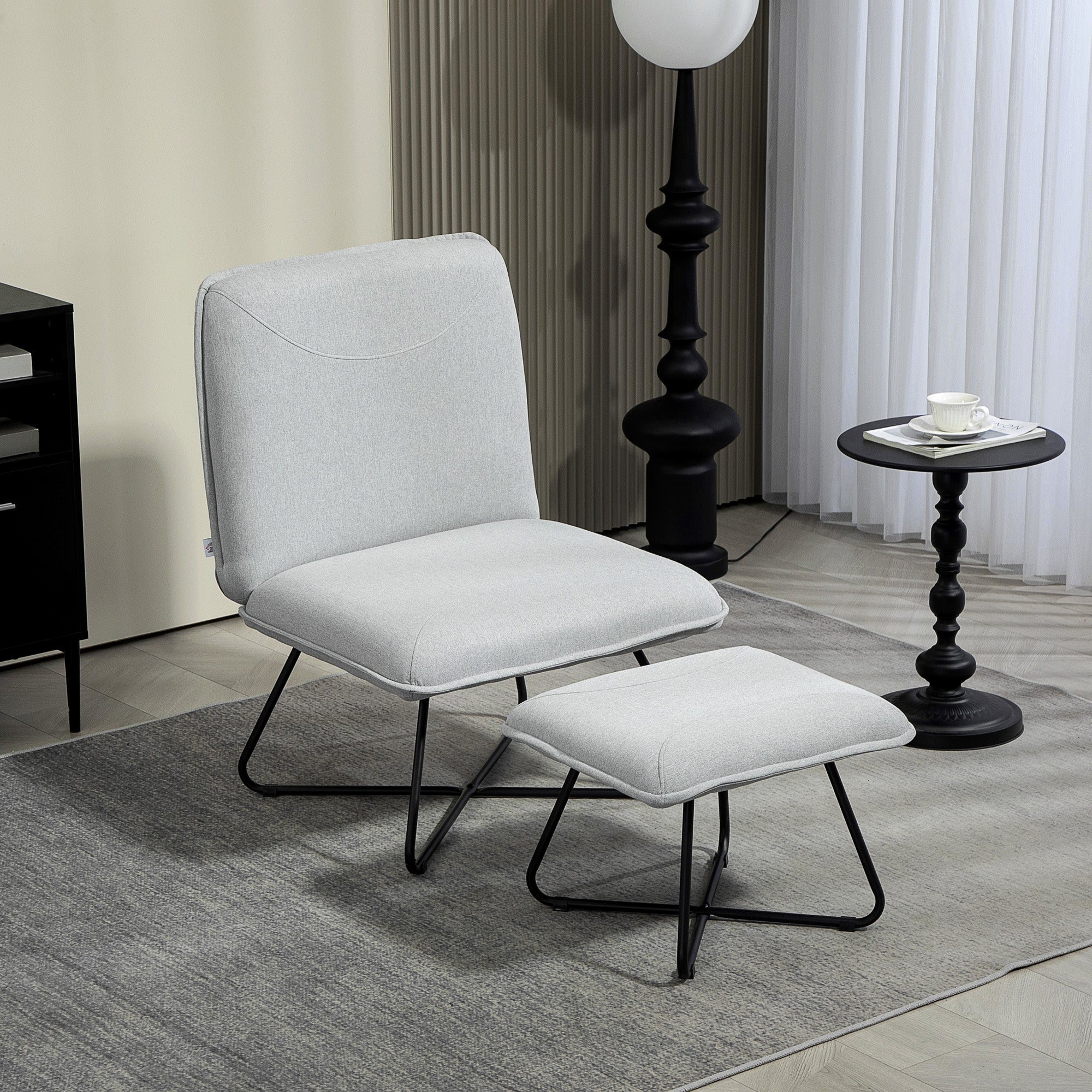 Poltrona de Sala de Estar – 68x81x89 cm – Cinza Claro – Tecido tipo linho com espuma e aço revestido a pó