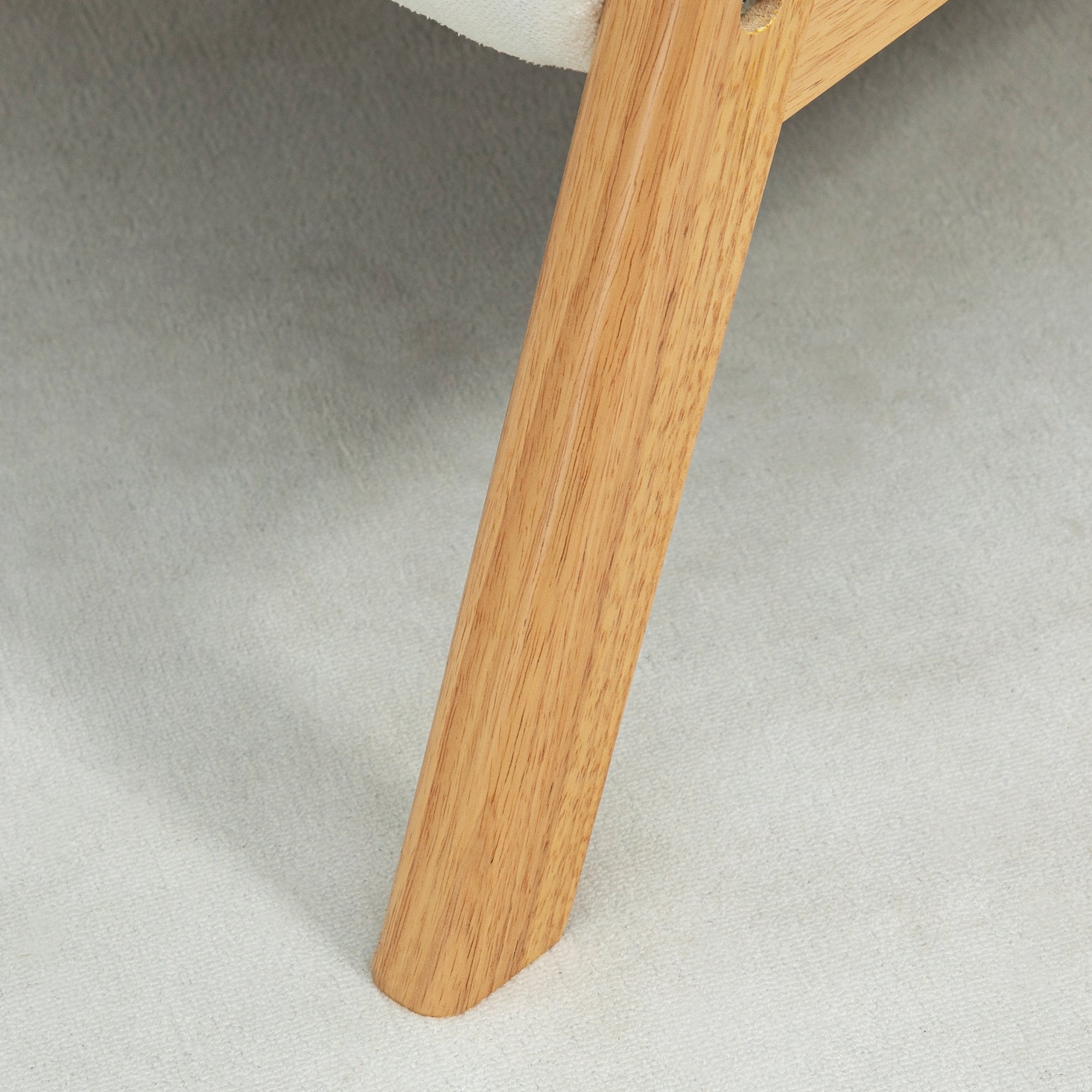 Poltrona de Sala de Estar – 68x75x78 cm – Creme Branco – Veludo