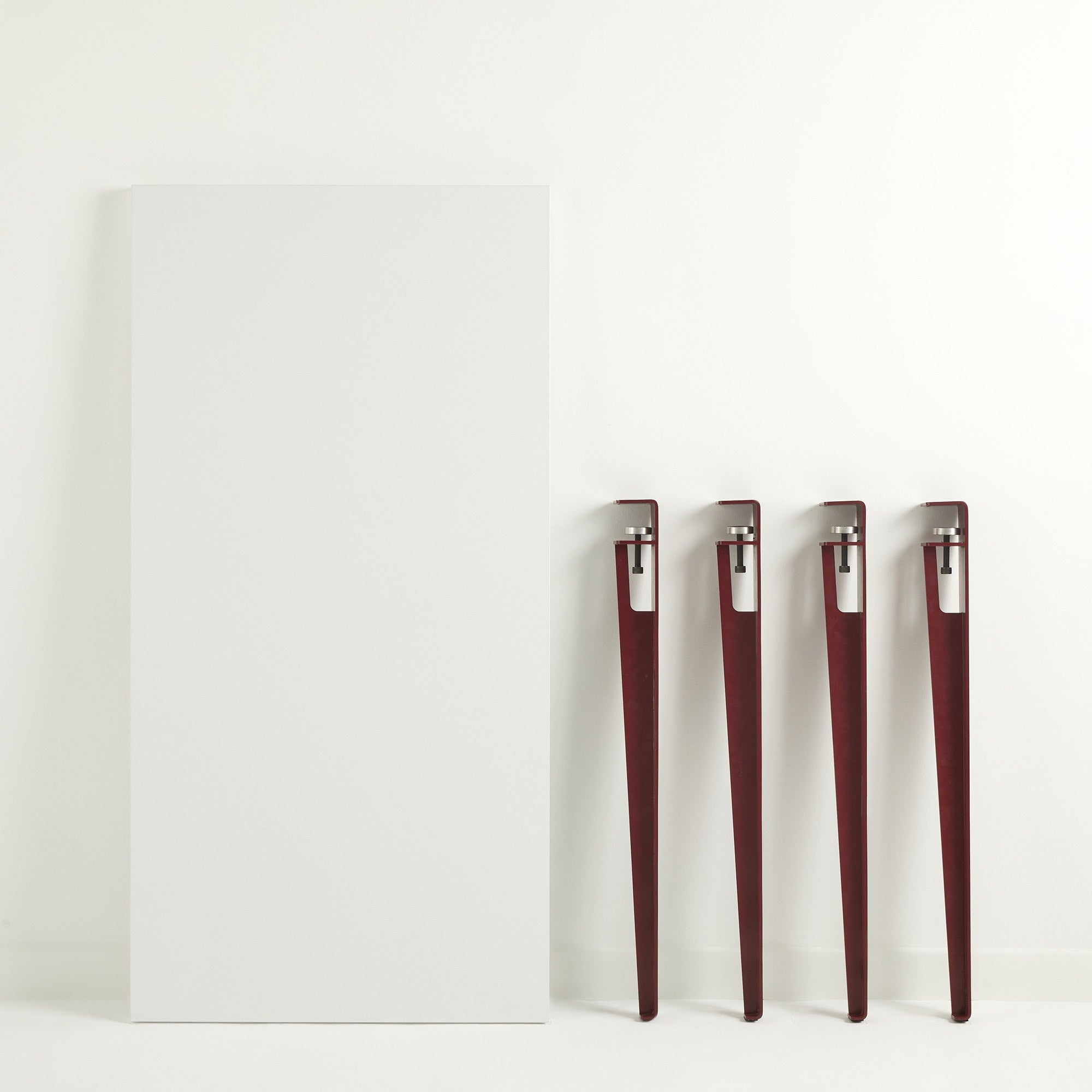 Secretária de Estudo Branca e Bordô 120cm - Mesa Resistente para 4 Pessoas com Montagem Rápida